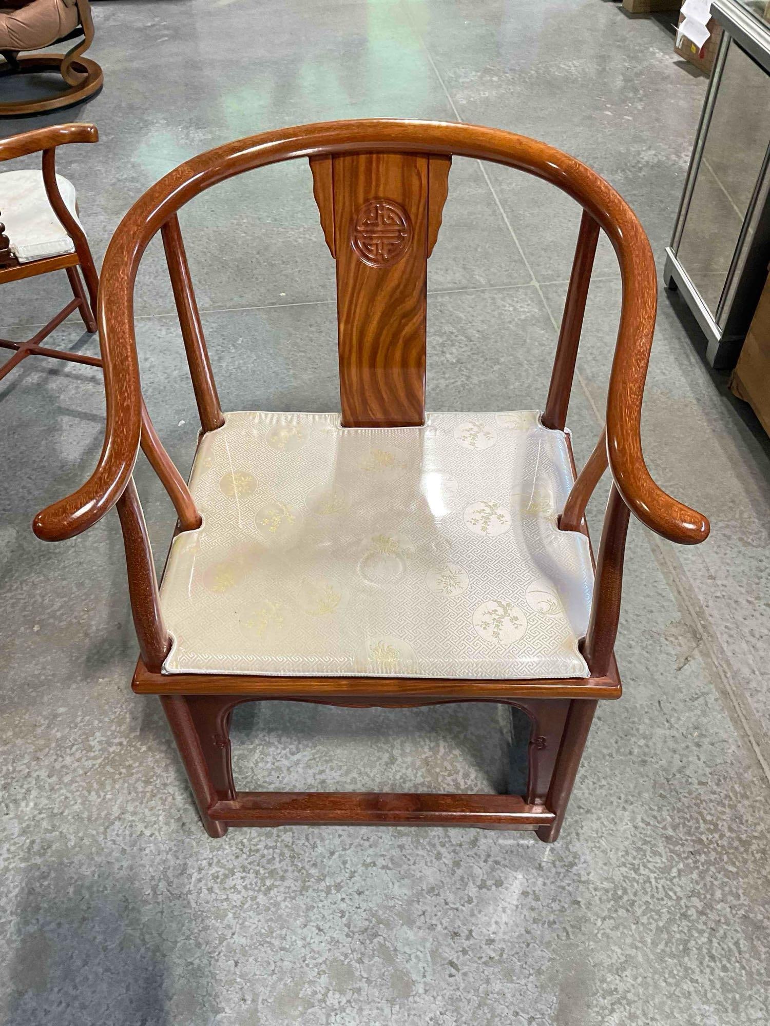 Vintage Chinese Horseshoe Style Rosewood Wood Chair w/ Cream Cushion. Good Condition.: Vintage Chinese Horseshoe Style Rosewood Wood Chair w/ Cream Cushion. Good Condition. Pair to lot #121. Looks to be in good condition. Measures 27" x 29" x 37" DM-6080 *Freight Required if