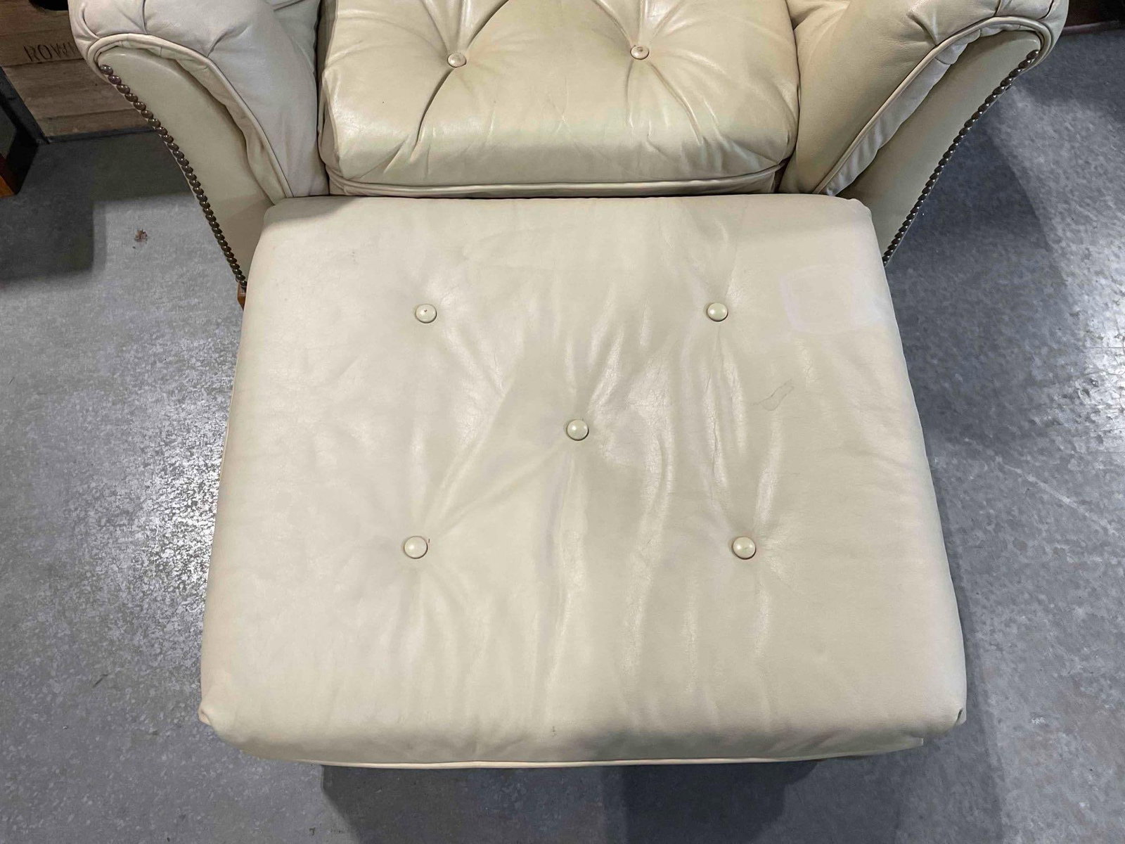 Vintage Classic Tufted Armchair & Ottoman w/ Pale Tan Leather Upholstery. Fair Condition. See pics. - 4
