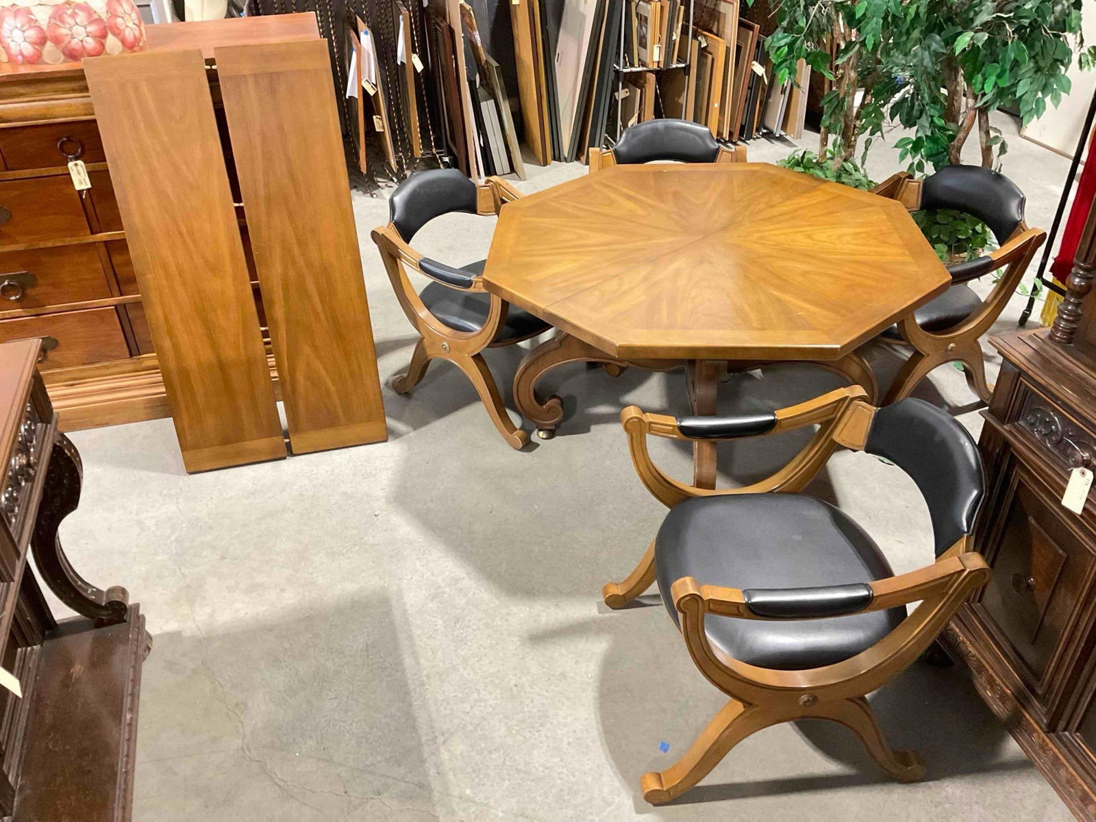 Vintage MC Drexel Esperanto Walnut Veneer Loose Leaf Octagonal Table w/ 4 pc Chairs. See pics. (1 of 12)