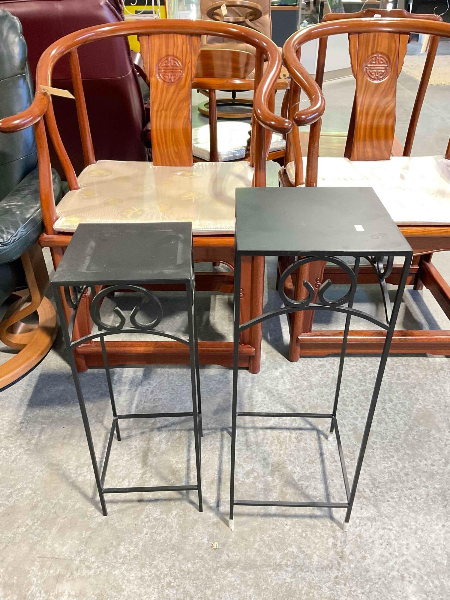 Par of Black Metal Square Nesting Tables w/ Decorative Accent. Good Condition. See pics. - 4