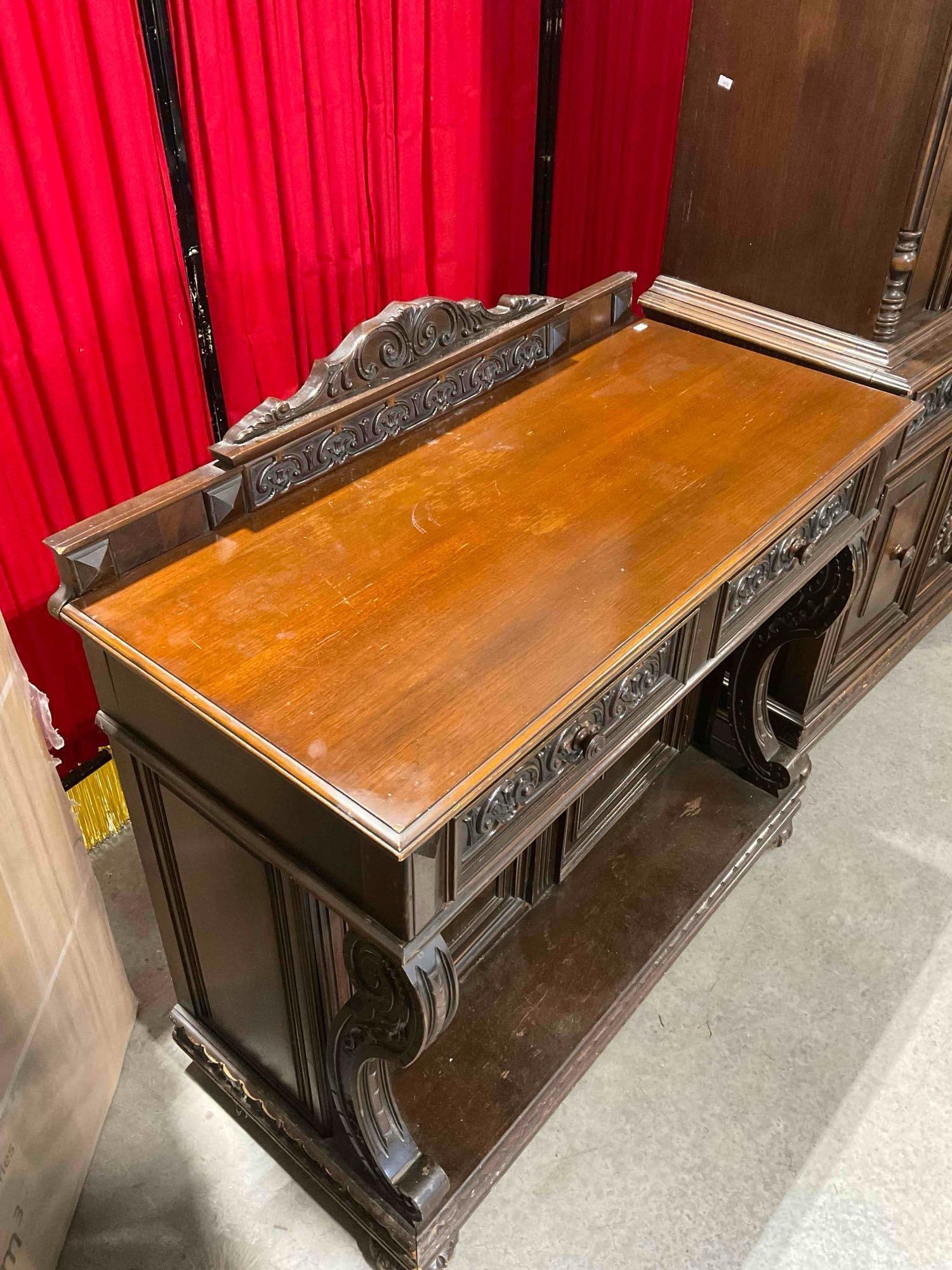 Turn of the Century Renaissance Revival Walnut Carved Buffet w/ Fruit Carvings & Nice Details. - 3