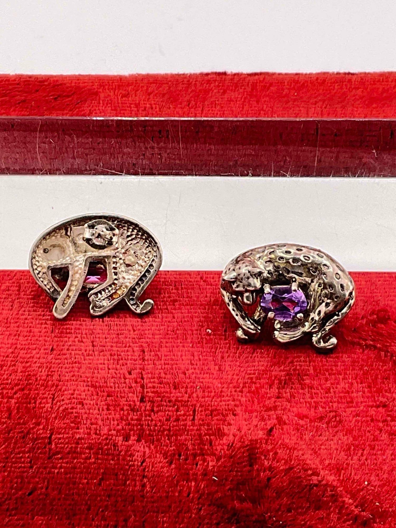 Vintage Carol Felley Sterling Silver Post Earrings w/ Leopard Design & Amethyst Toned Settings. - 3