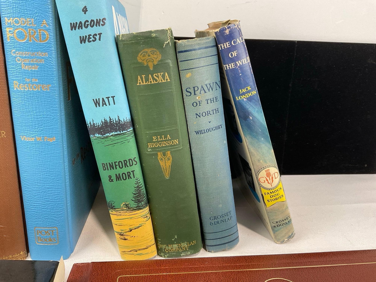 14 Vintage Books, Lots of Ford Thunderbird, Model A, Service Bulletins - 4
