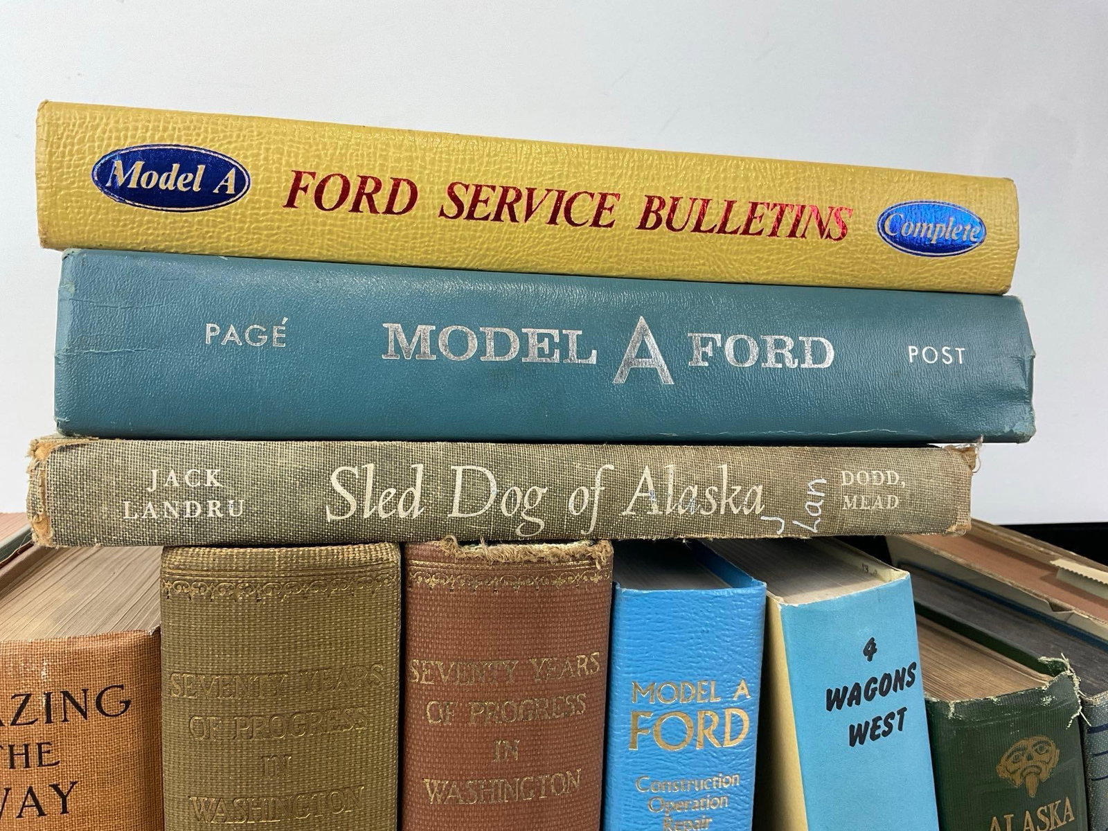 14 Vintage Books, Lots of Ford Thunderbird, Model A, Service Bulletins - 6