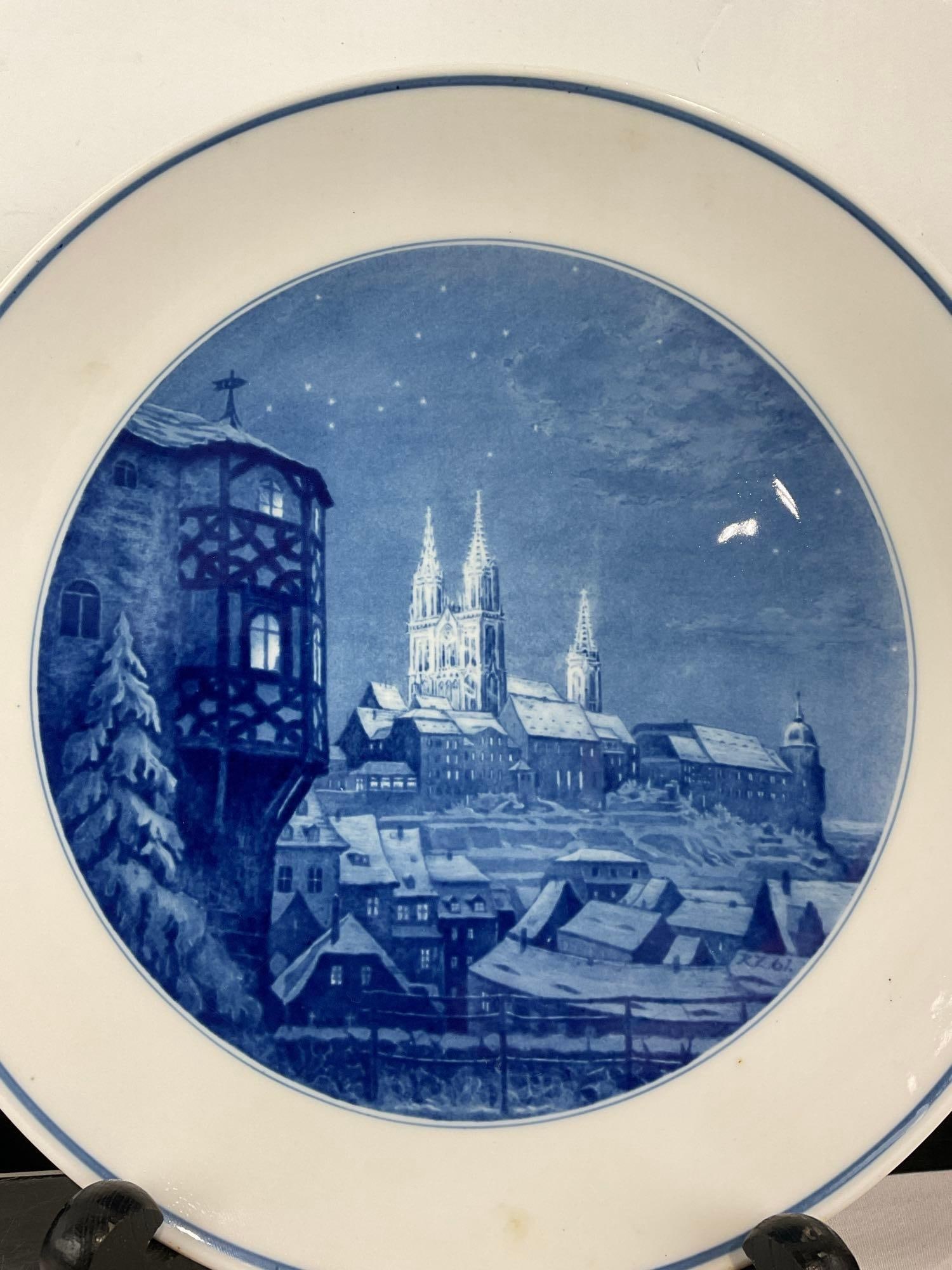 Pair of Blue Meissen Plates, German Christmas Snowy Scenes, 10 inch diameter - 3