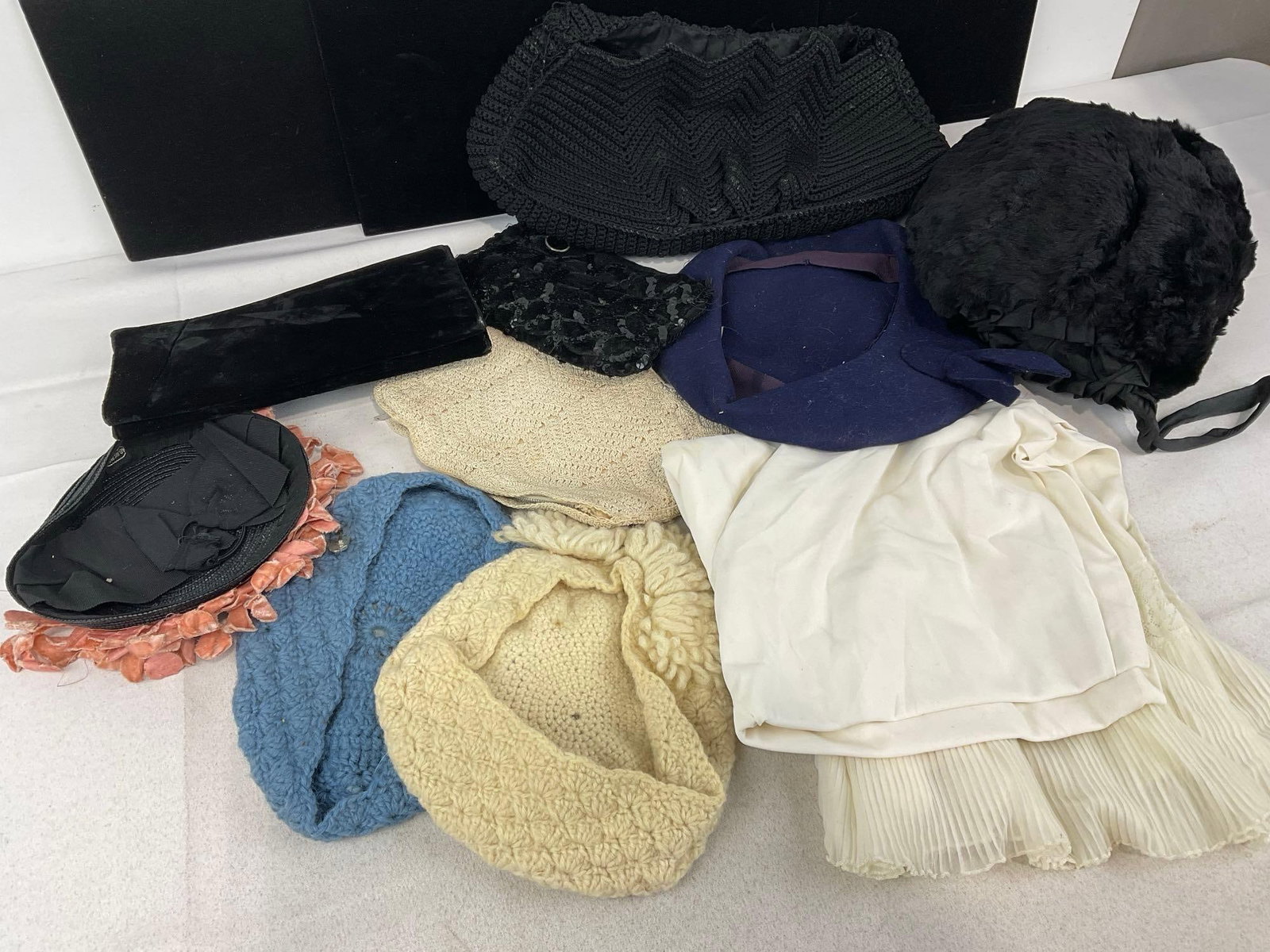 Collection of Vintage Hats & Purses, Woven pieces, Play Topper Hat, Felt & Beaded Purses - 4