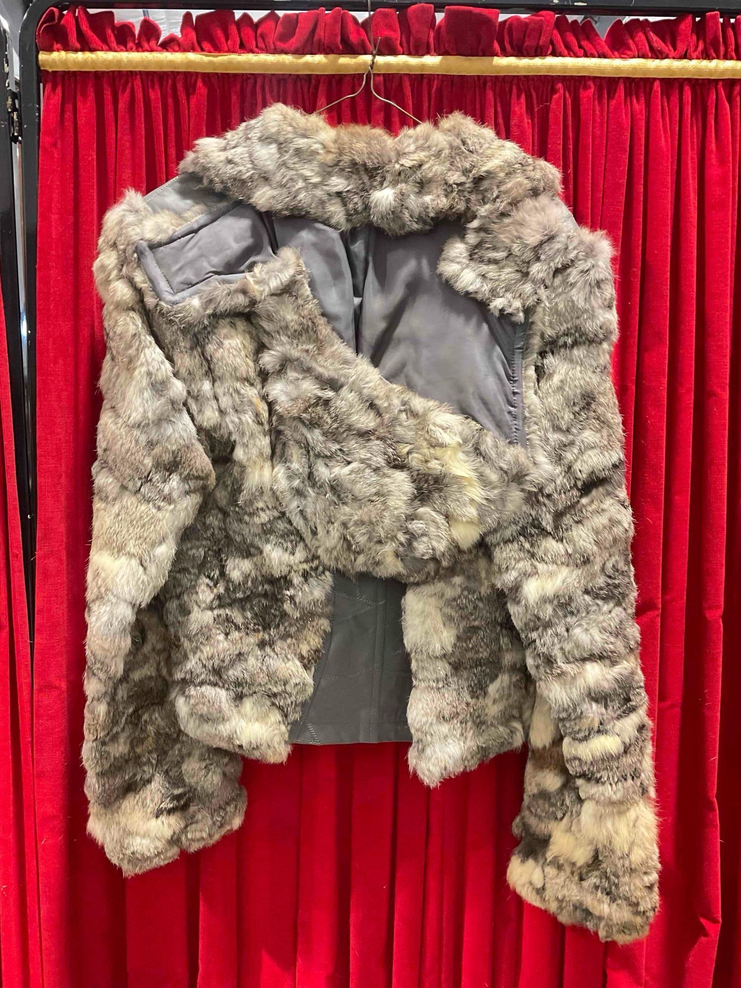 Vintage Brothers Custom Tailor Gray Leather & Rabbit Fur Hooded Jacket. As Is. Fair Condition. - 5