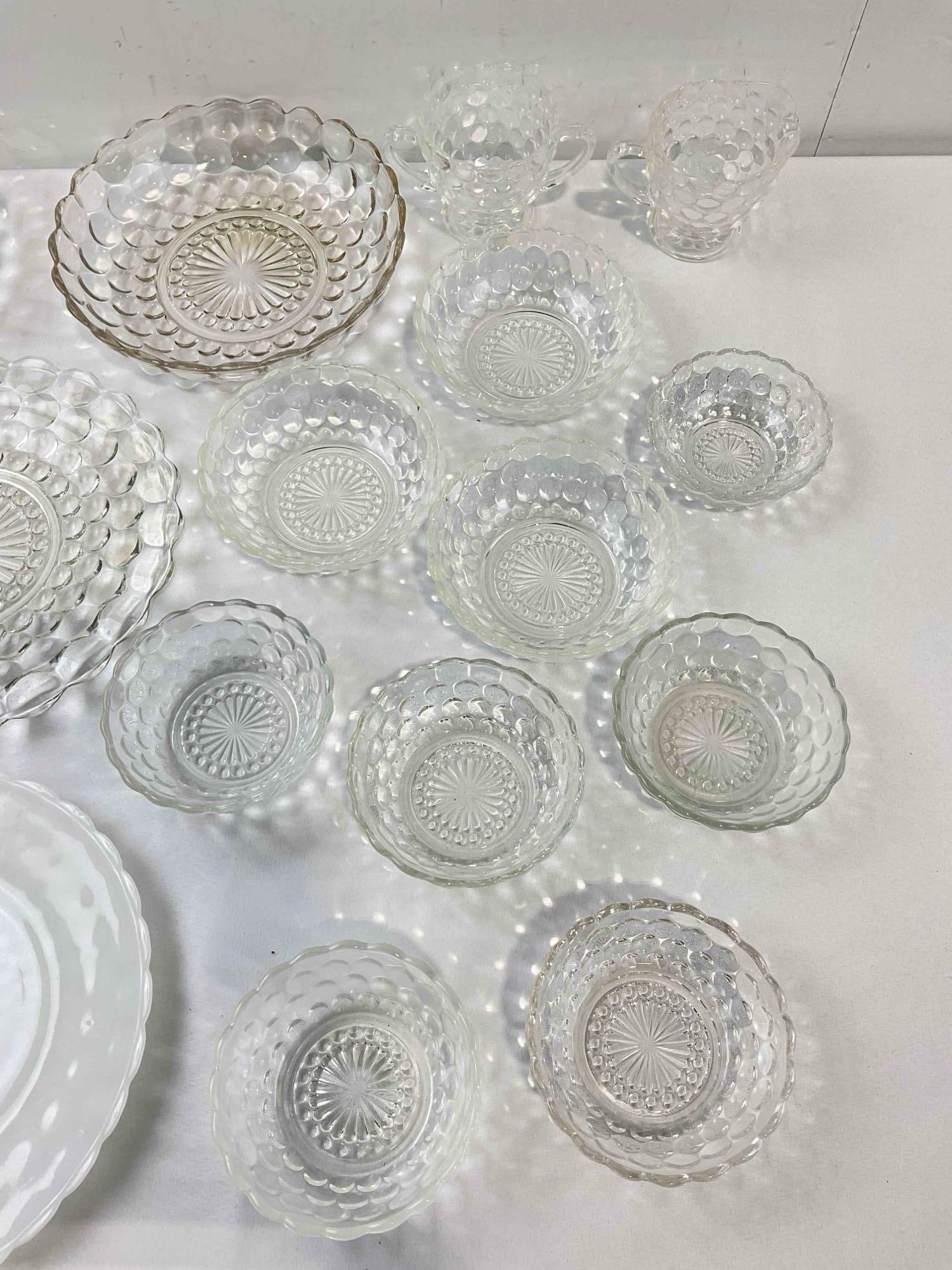 15 pcs Vintage Bubble Glass Dishes, incl. Milk Glass Plate, Clear Bowls & More! See pics. - 4