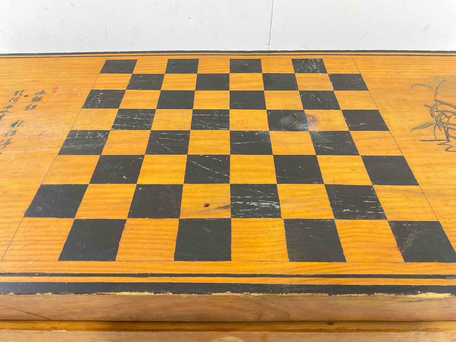 Vintage Wooden Chessboard w/ Felted Drawer & Asian Style Sand Art. Good Condition. See pics. - 6