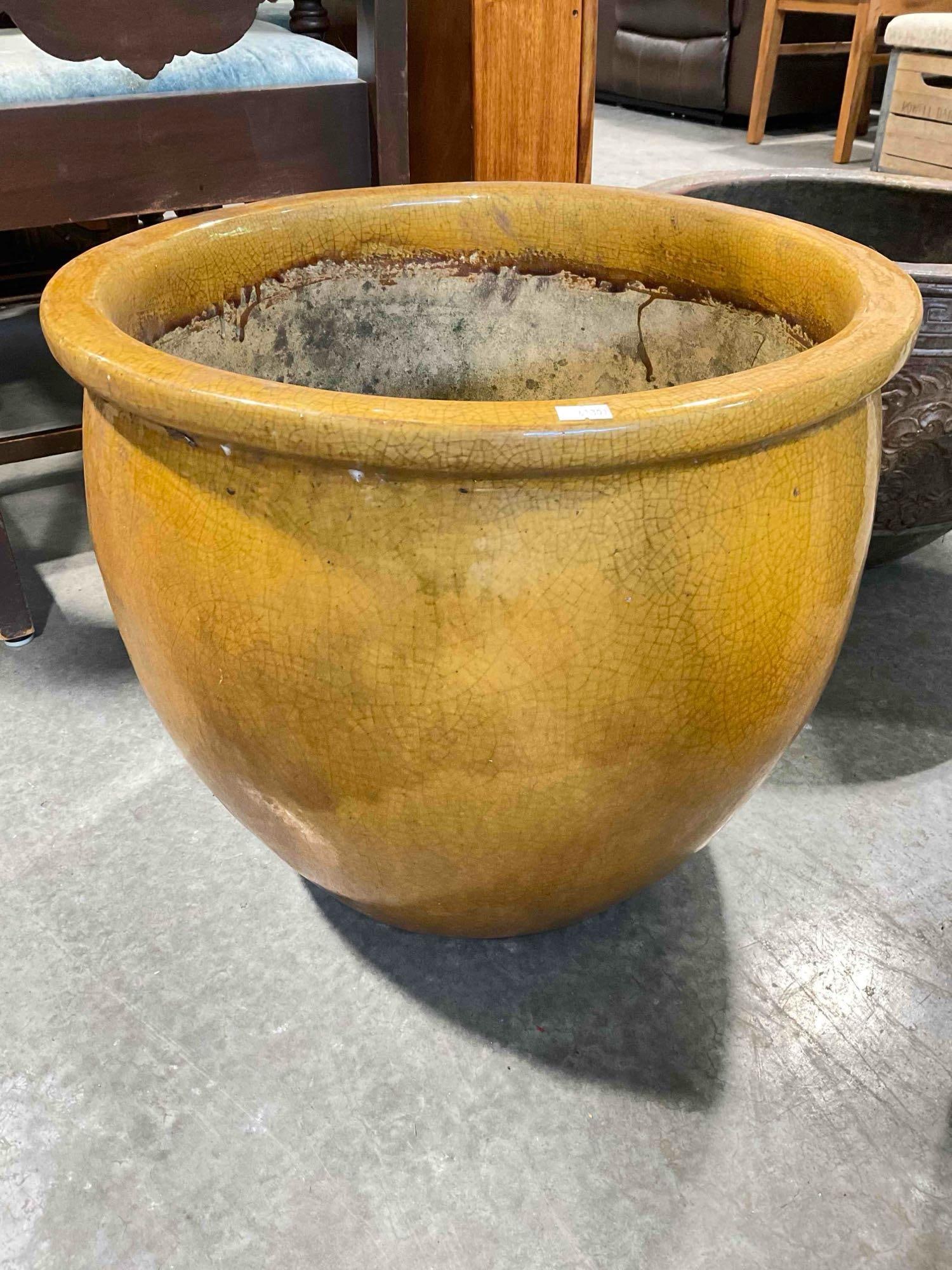 Ochre Brown Glazed Ceramic Planter Pot w/ Crazed Finish. Measures 19" x 19" x 16" Good Condition. - 2