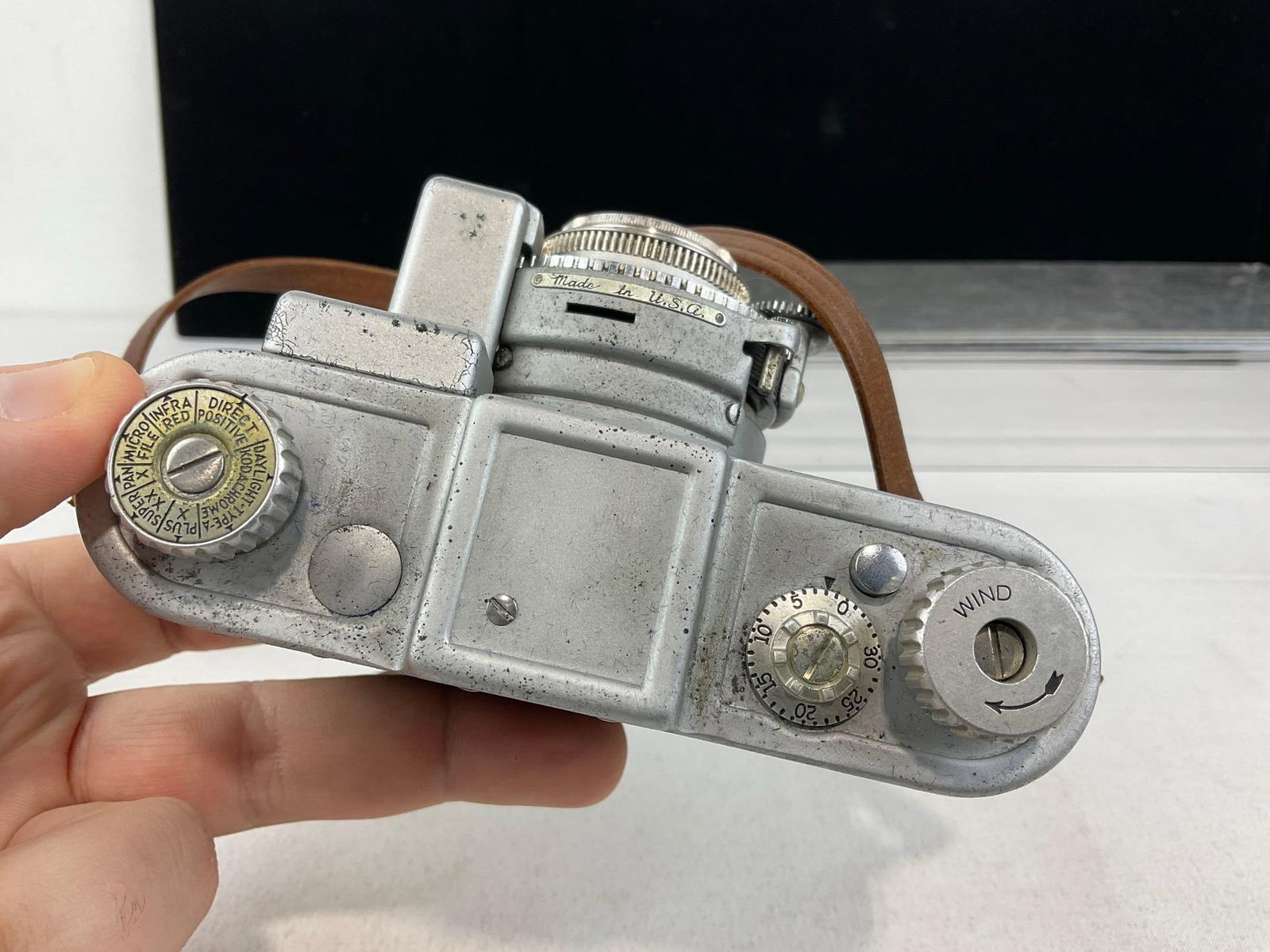 Kodak 35 Camera w/Kodak Anastigmat Special f:3.5 50mm lens w/field case - 7