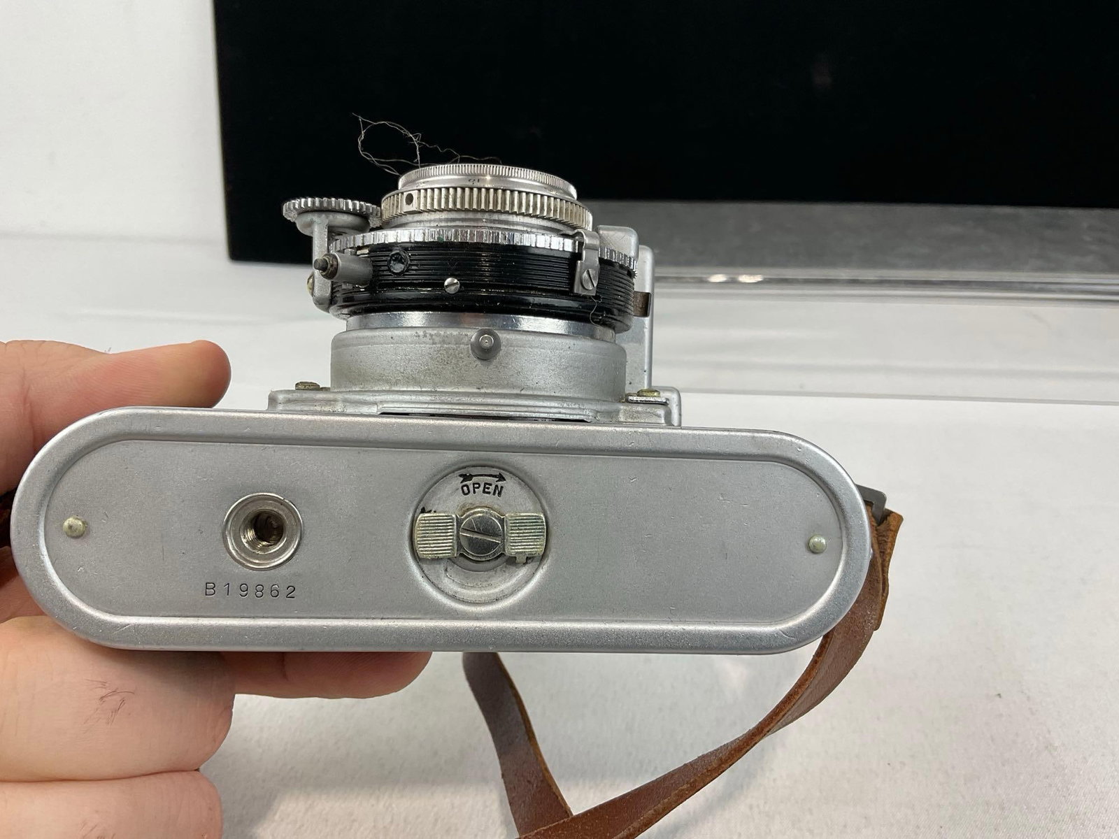 Kodak 35 Camera w/Kodak Anastigmat Special f:3.5 50mm lens w/field case - 8