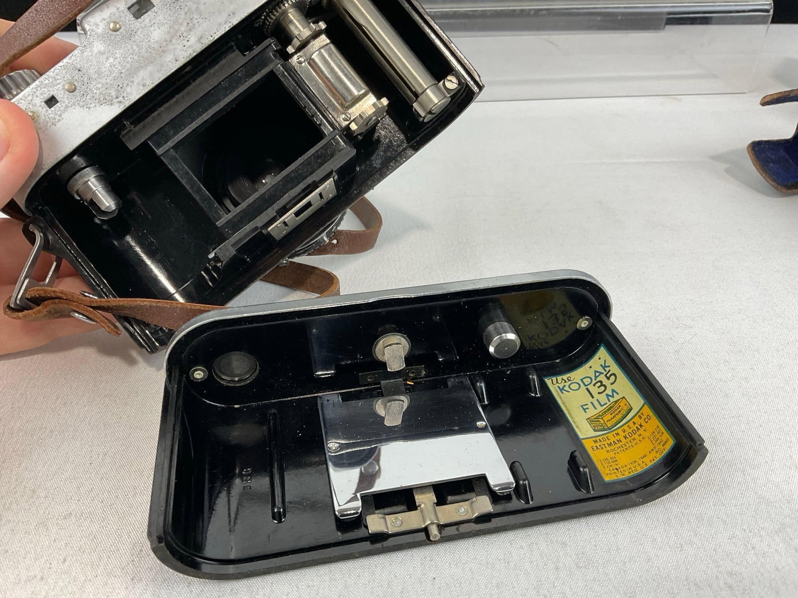 Kodak 35 Camera w/Kodak Anastigmat Special f:3.5 50mm lens w/field case - 9