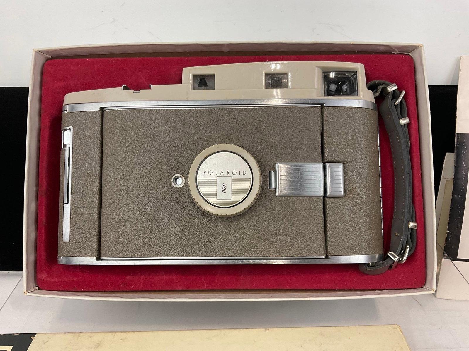 Vintage Polaroid Land Camera The 800, w/manual, in original box - 2