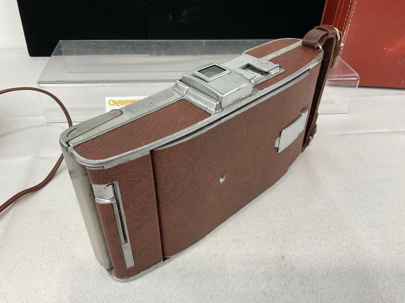 Polaroid Land Camera model 95 w/Flash 200, Leather Case - 5