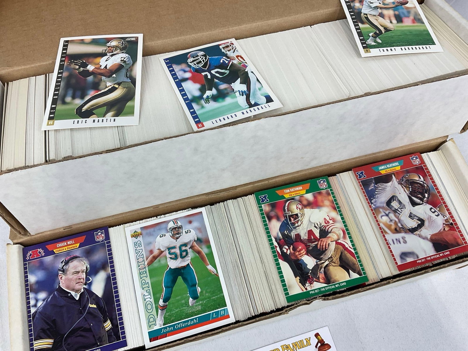 2 Boxes of Sports Cards, 2750+ approx, Football NFL Pro, Upper Deck, Score & more - 2