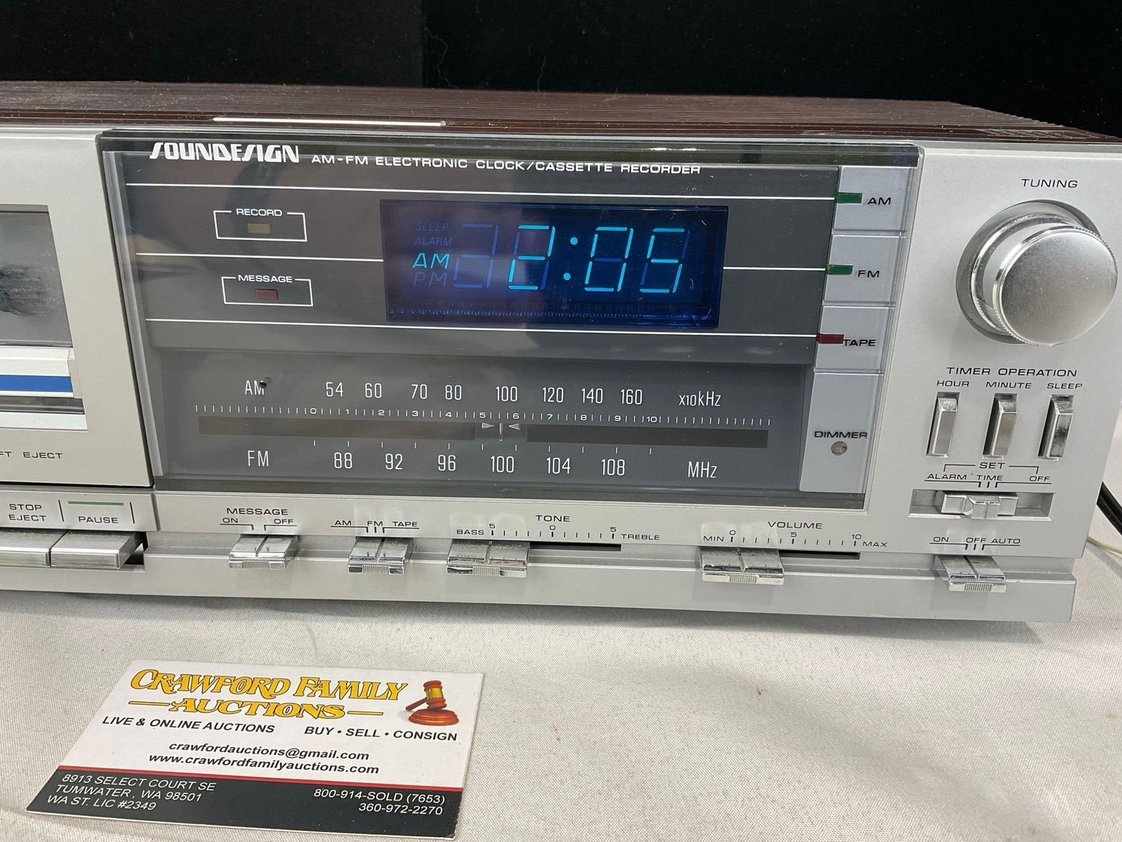 Vintage Soundesign AM-FM Electronic Clock/Cassette Recorder, model no.3852, tested & working - 3