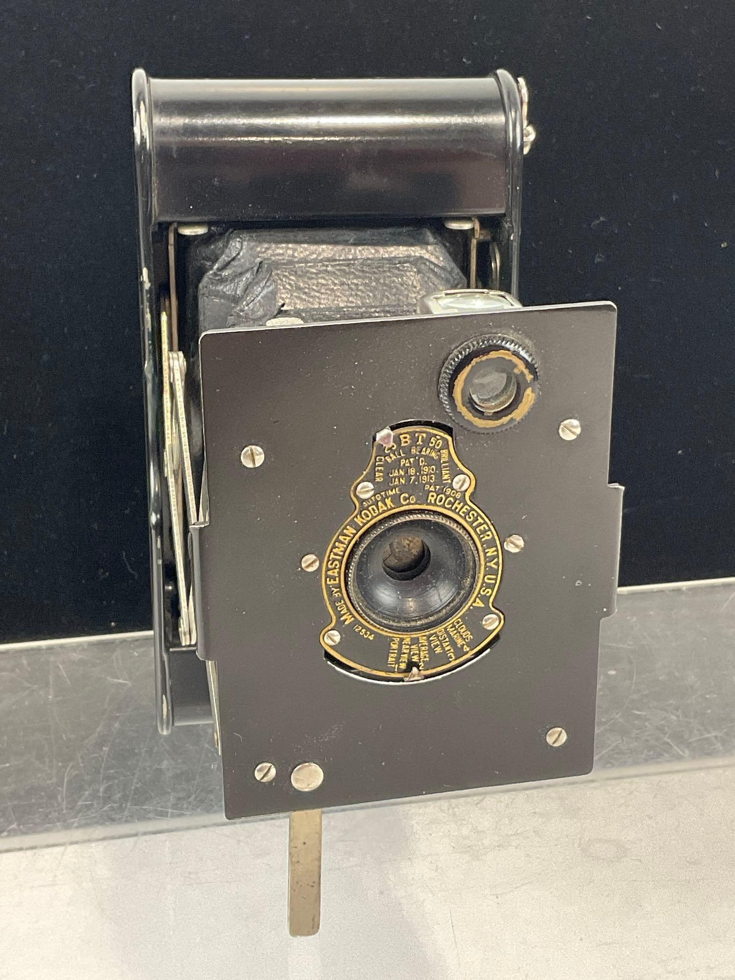 Early 20th Century Eastman Kodak Vest Pocket Autographic Camera, Black folding camera - 2