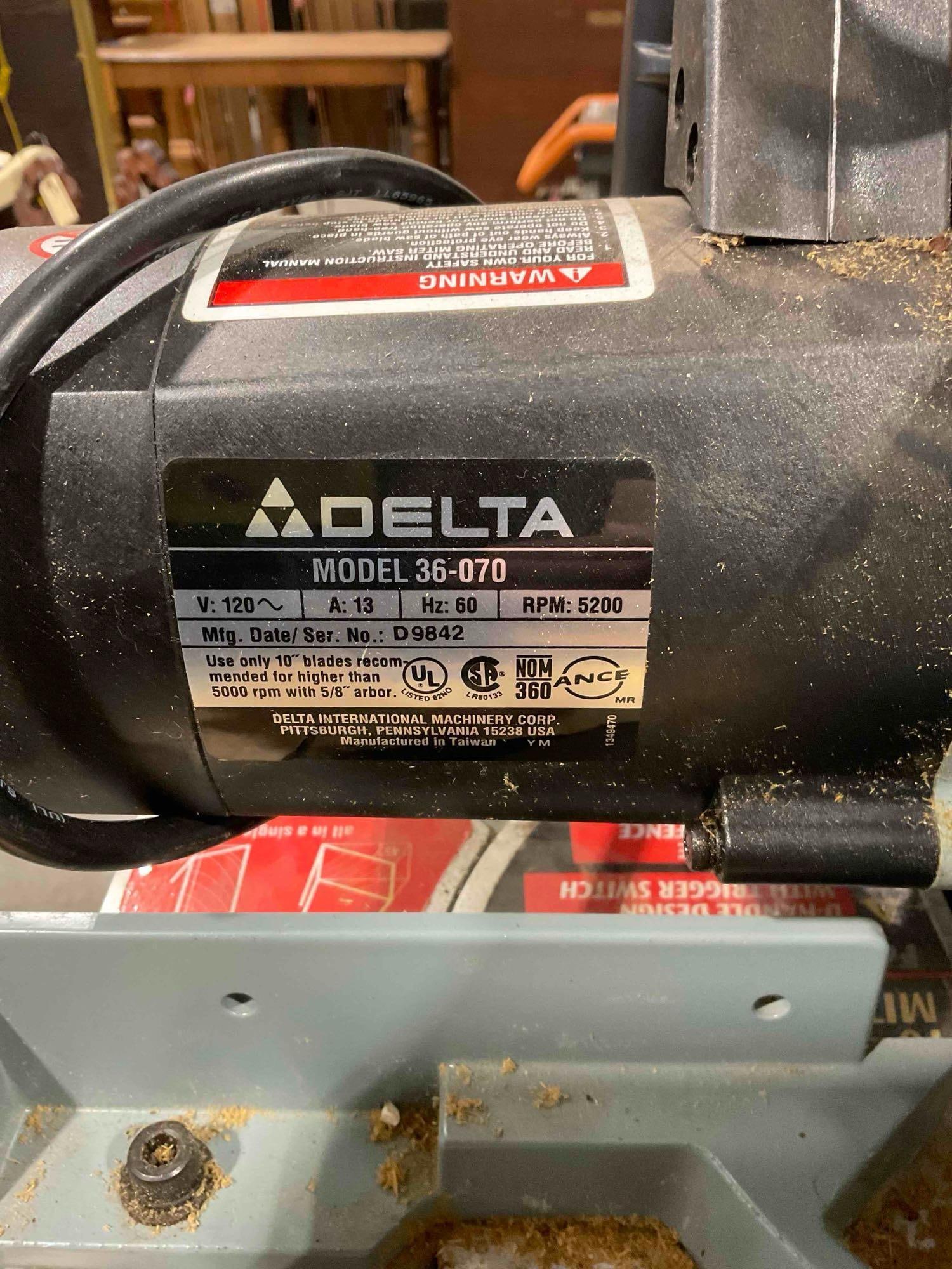 Delta 10" Power Miter Saw Model 36-070. Tested, Works. Fair Condition. See pics. - 4
