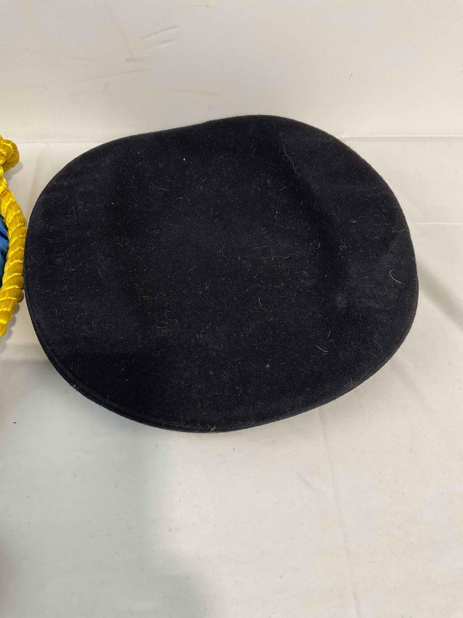 4 pcs Vintage Collectible Clothes, incl. Boy Scouts of America Cub Scout Shirt & More! See pics. - 8