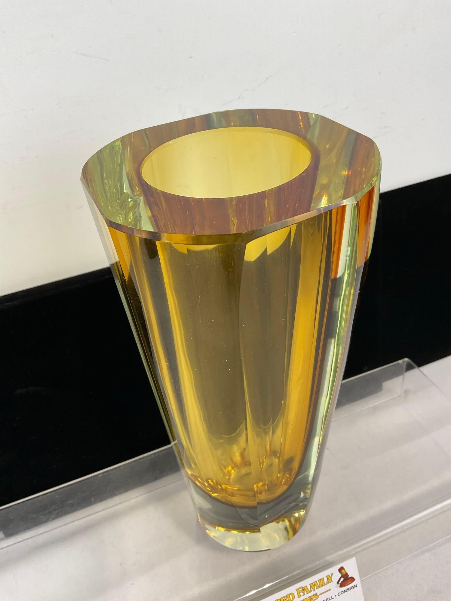 Vintage 1960s Murano Mandruzzato Sommerso Vase, Clear w/Stark Yellow, 10 inches tall - 2
