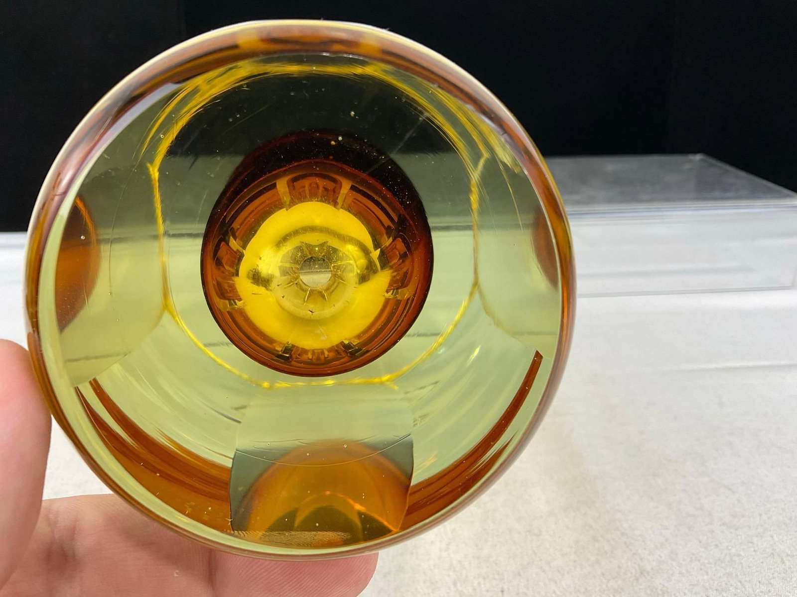 Vintage 1960s Murano Mandruzzato Sommerso Vase, Clear w/Stark Yellow, 10 inches tall - 6