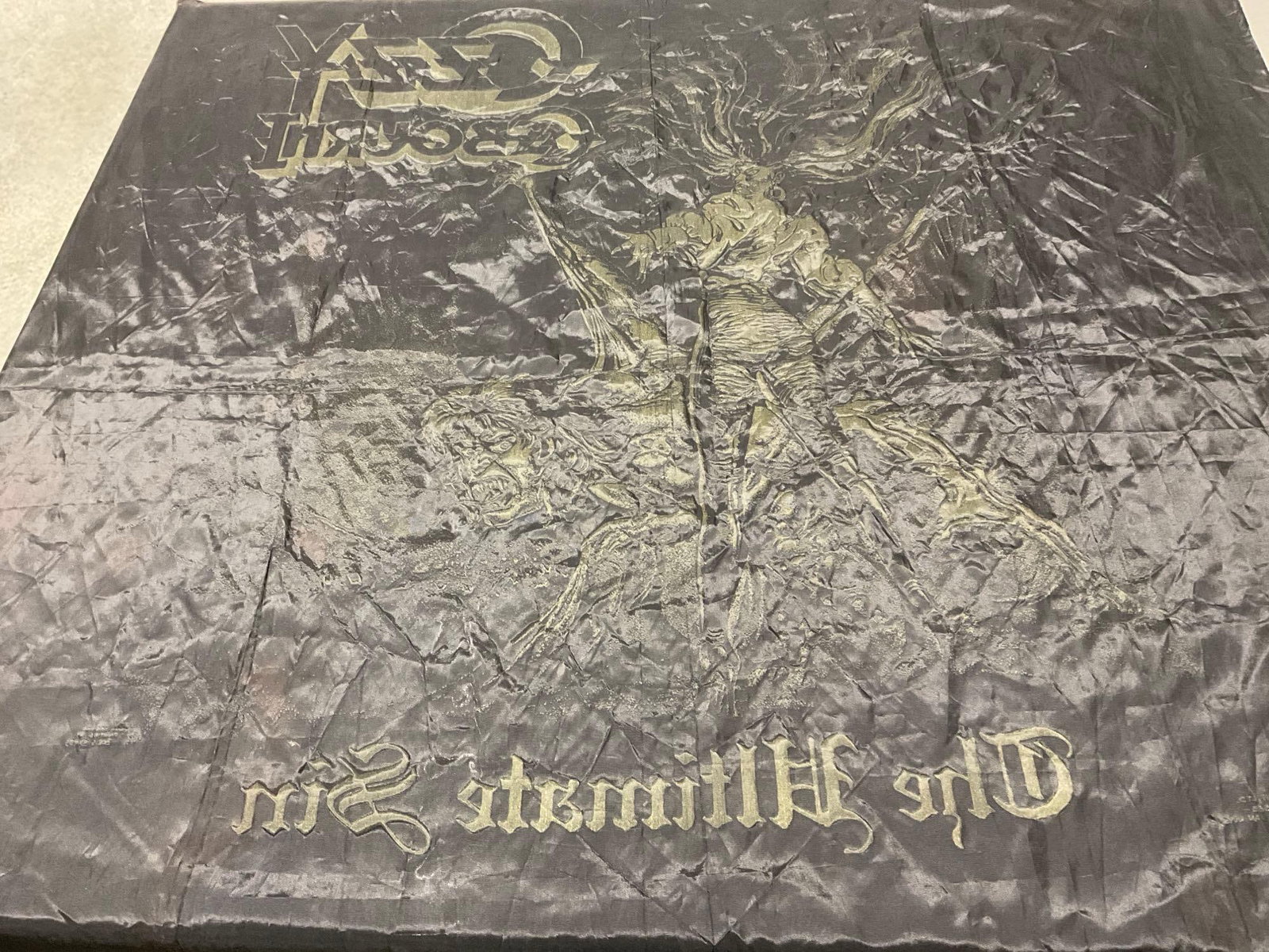 Vintage 1986 Ozzy Osbourne Silk? Tapestry The Ultimate Sin, Black & Yellow, approx 42 x 42 inches - 6