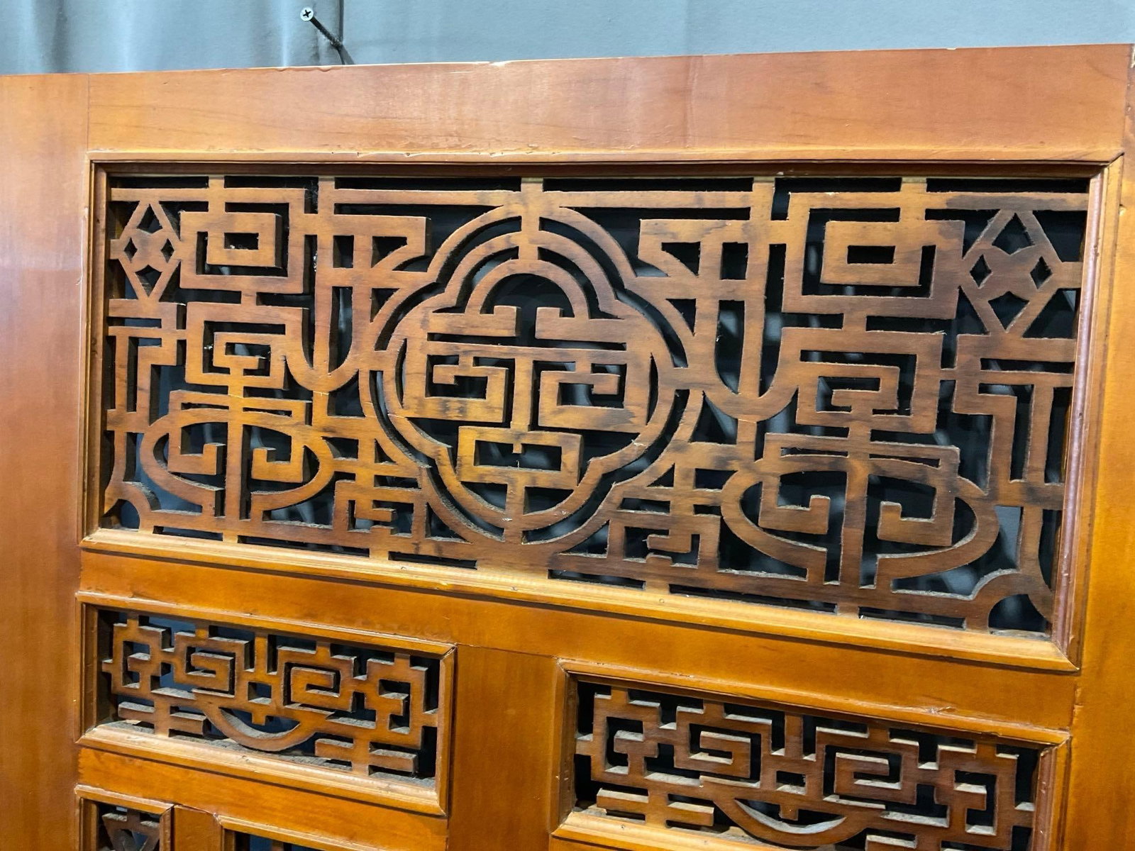 Lovely Asian Wall Covering, Intricate Wooden Panel, w/modern hanging hardware, 40x30 inches - 2