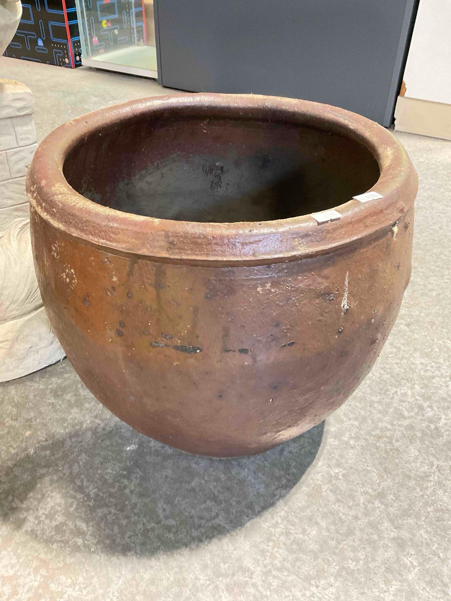 Vintage Chocolate Brown Glazed Ceramic Planter Pot. Measures 15" x 15" x 15" Good Condition. - 3