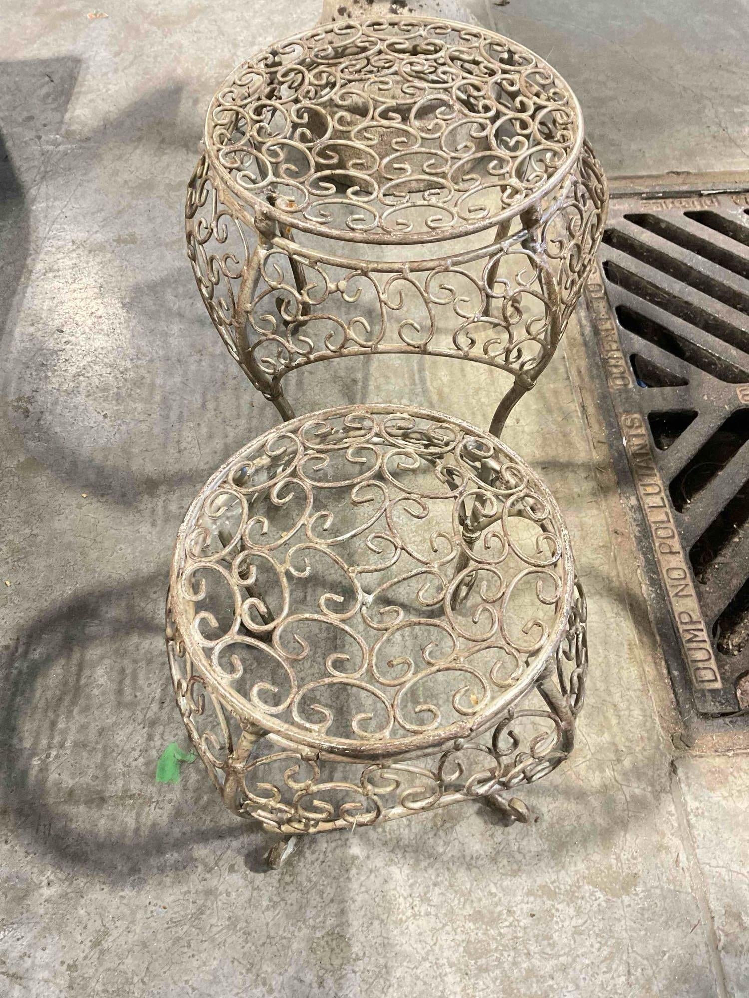 2 pcs Vintage Gray Painted Metal Wire Planter Stands in 2 Sizes. Good Condition. See pics.: 2 pcs Vintage Gray Painted Metal Wire Planter Stands in 2 Sizes. Good Condition. Larger measures 12" x 12" x 12", smaller is 9" x 9" x 10" Paint looks to be weathered, otherwise looks to be in good