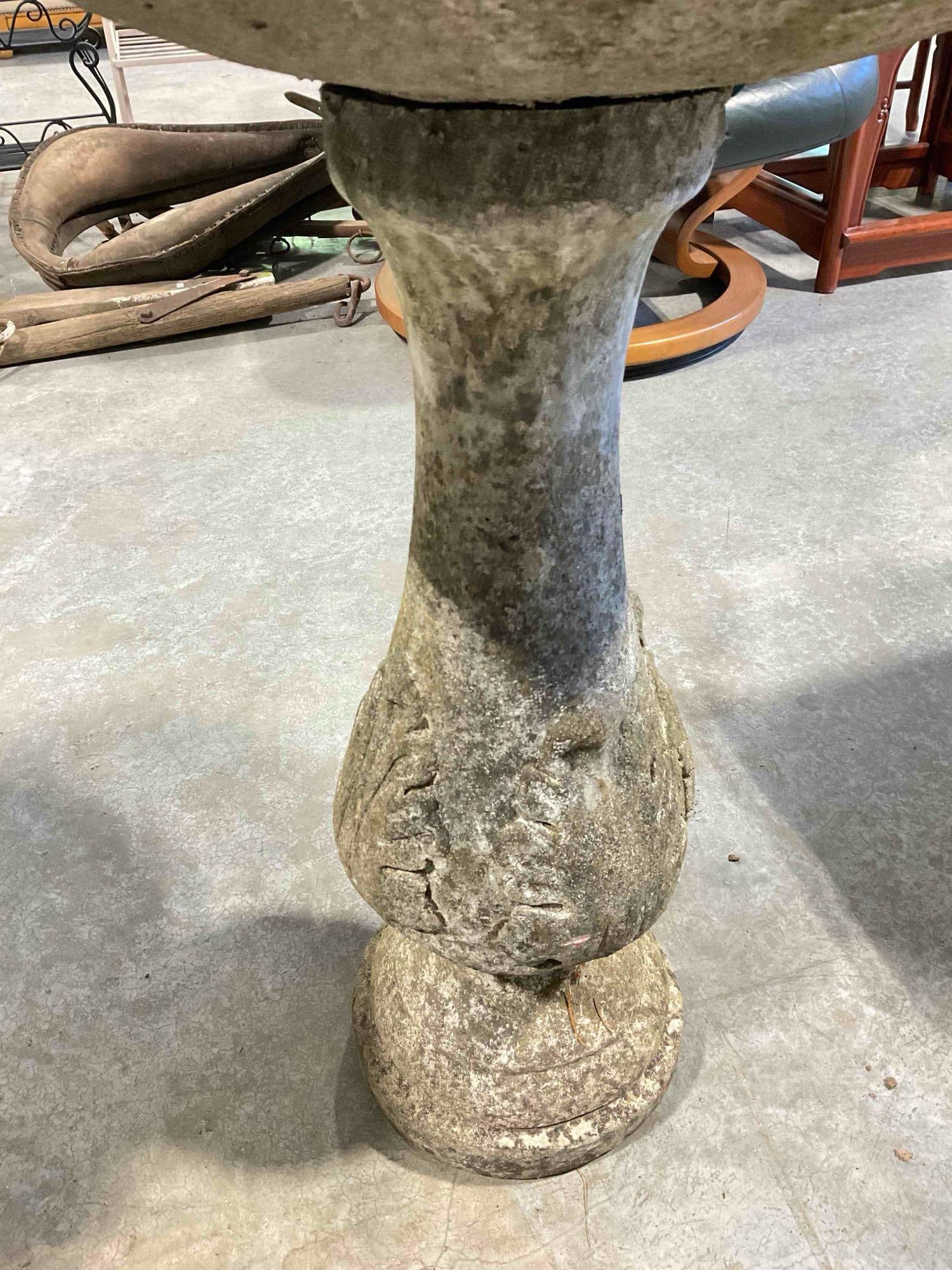 Vintage Concrete Bird Bath w/ Daisy Flower Basin & Leaf Pedestal Base. Fair Condition. See pics. - 5