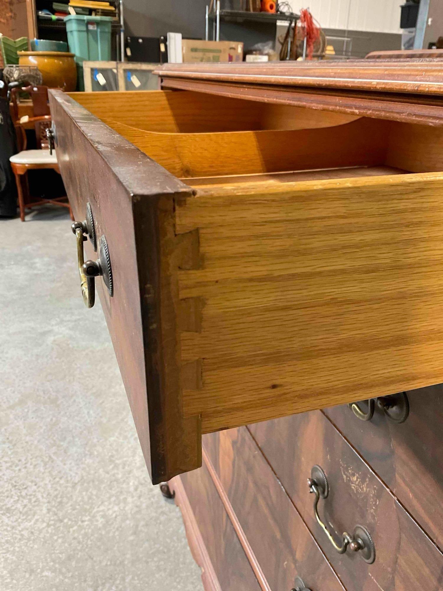 Vintage Oak Wood? 5-Drawer Dresser w/ Flame Mahogany Veneer. Fair Condition. See pics. - 6