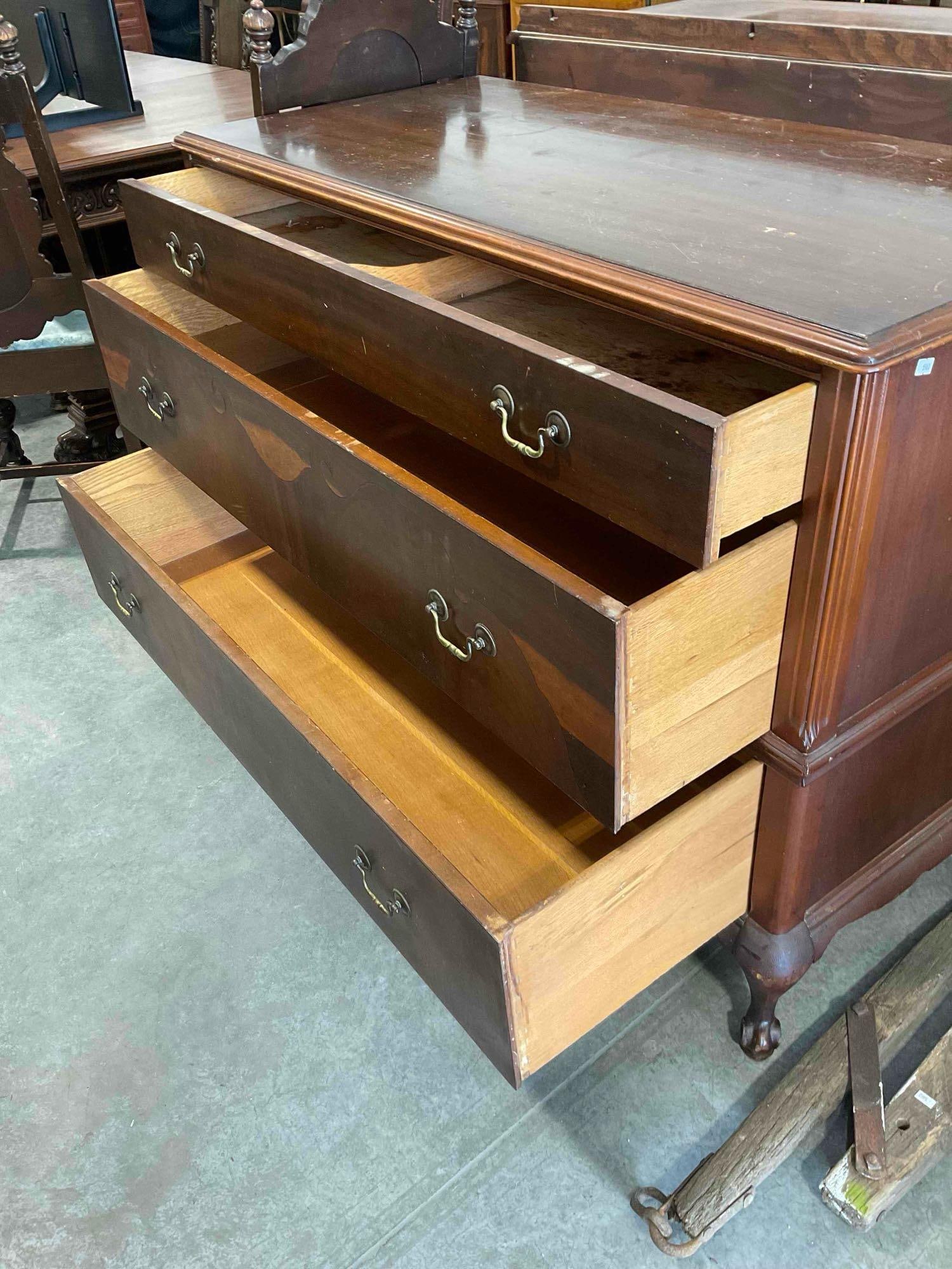 Vintage Oak? Wood 3-Drawer Dresser w/ Walnut Veneer & Burl Sections. Fair Condition. See pics. - 5