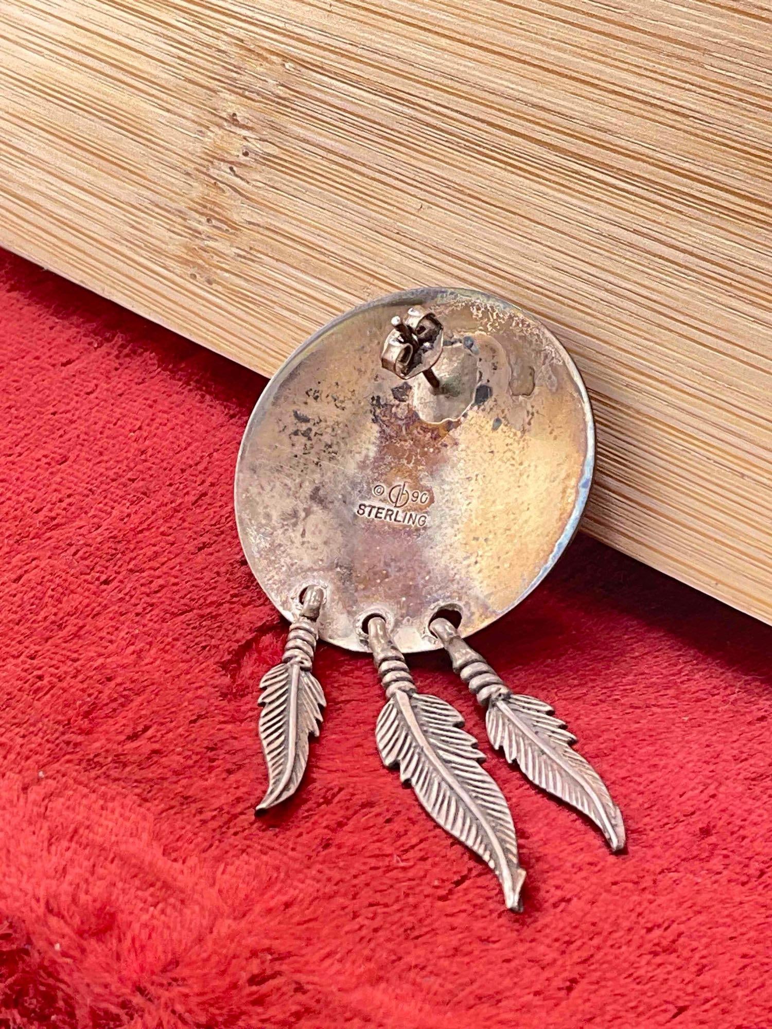 Vintage Carol Felley Sterling Silver Earrings w/ Storyteller & Dangling Feather Design. See pics. - 3
