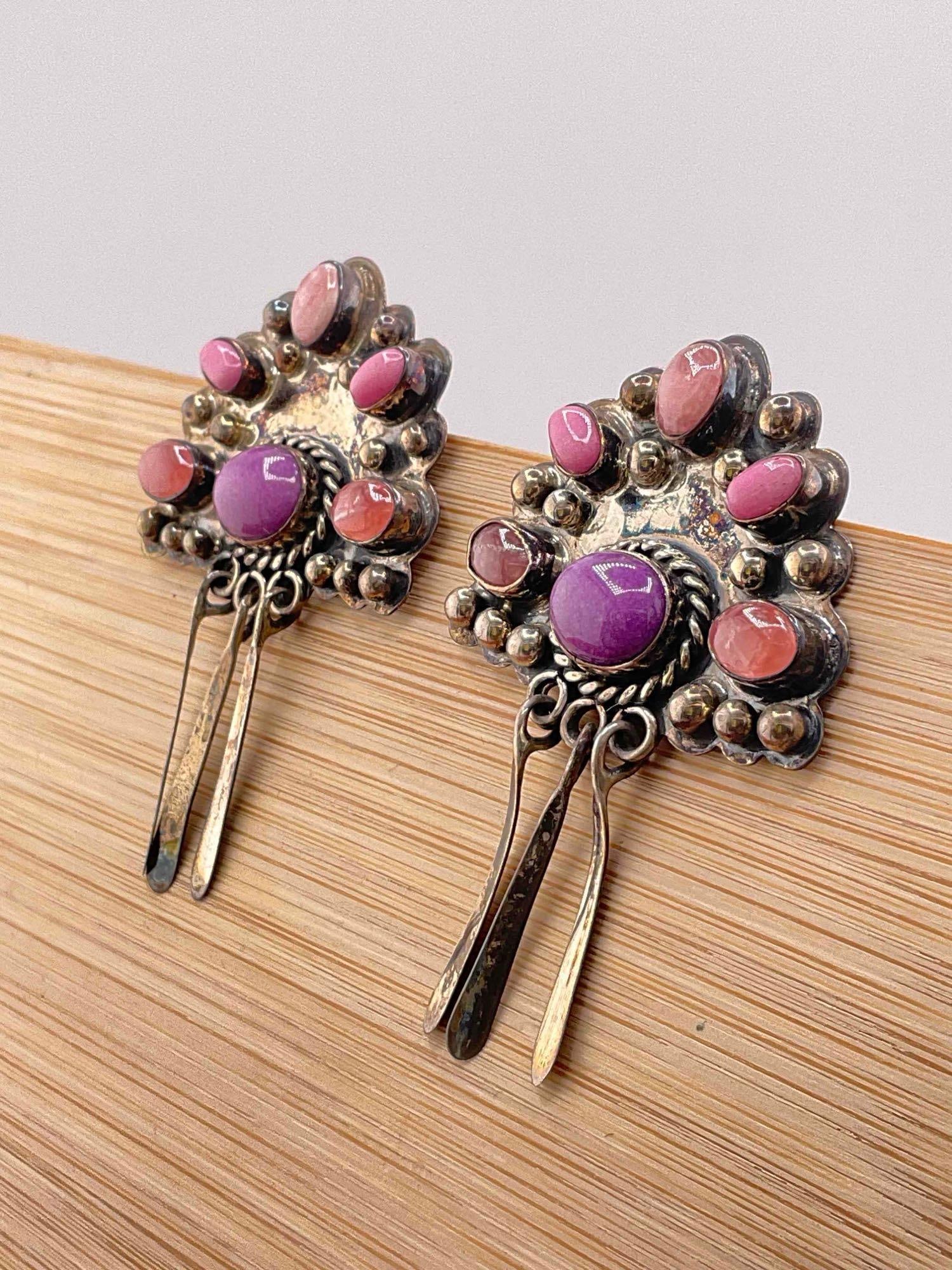 Vintage Native American Sterling Silver Earrings Signed L. Chavez w/ Pink Toned Stone Settings. - 2