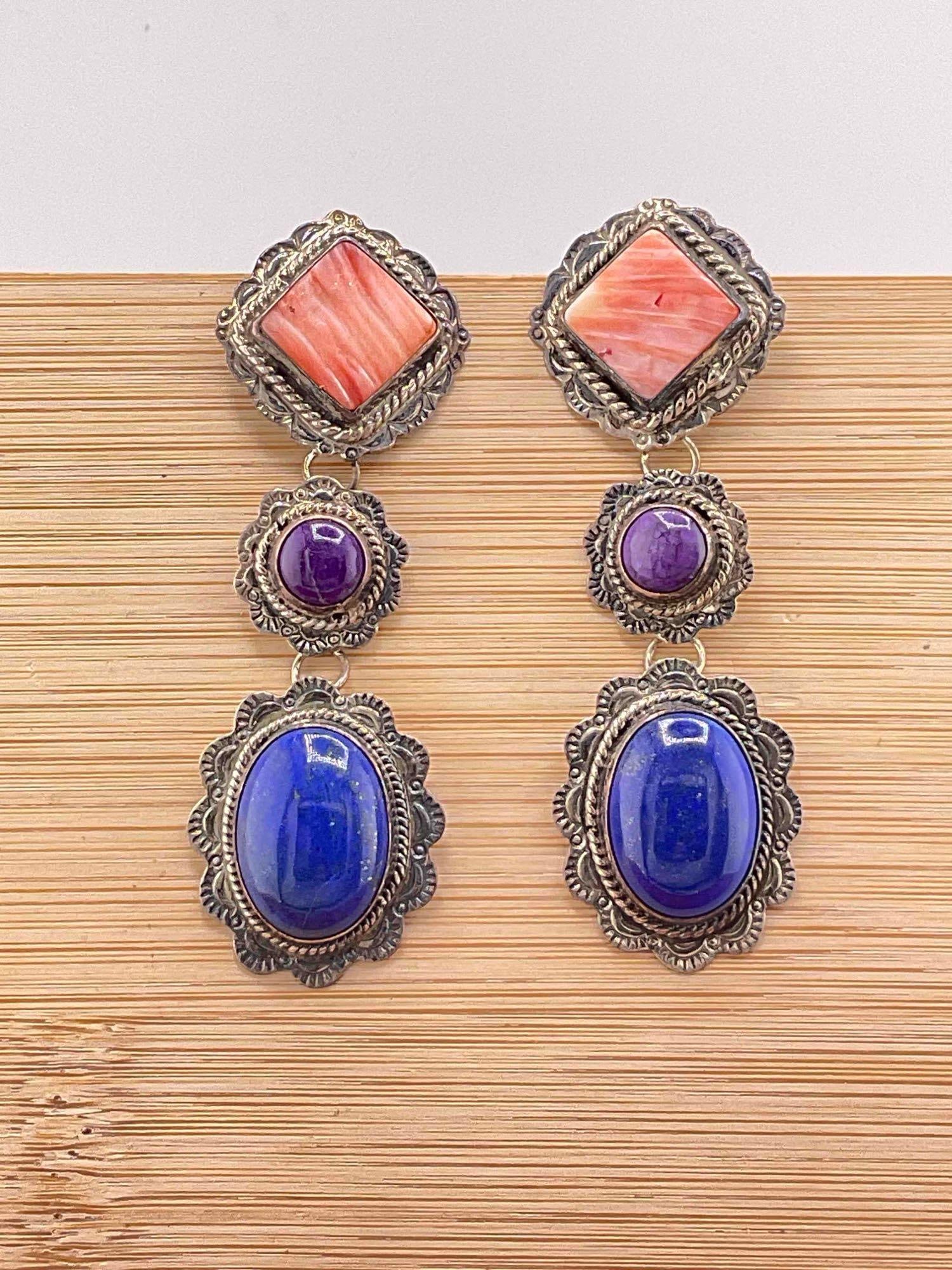 Vintage Native American Nakai Sterling Silver Drop Earrings w/ Multicolored Toned Settings.: Vintage Native American Nakai Sterling Silver Drop Earrings w/ Multicolored Toned Settings. Settings look to be spiny sea oyster, lapis and charoite? toned settings. DM-414