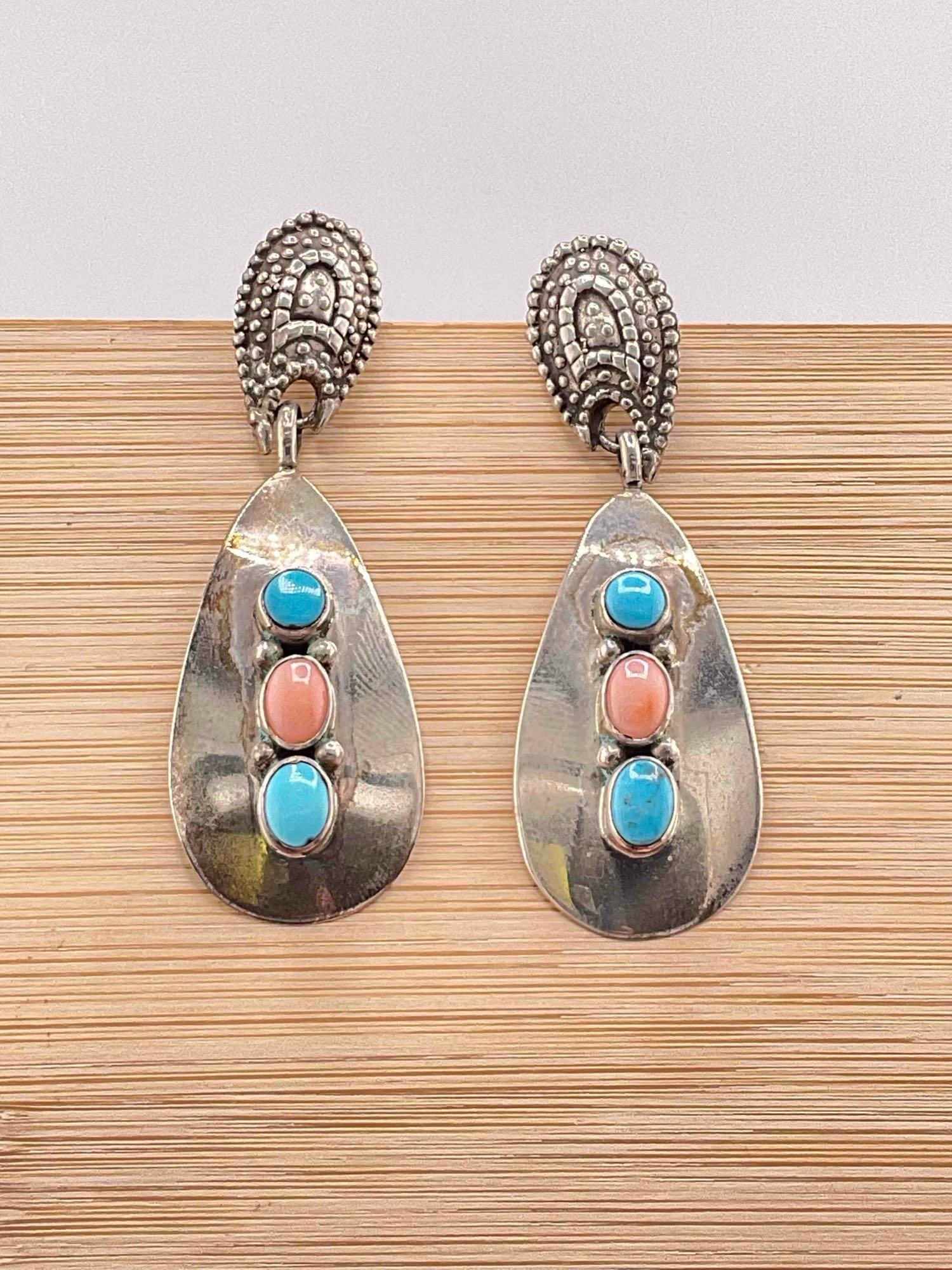 Vintage Carol Felley Sterling Silver Drop Earrings w/ Turquoise & Coral Toned Settings. See pics.: Vintage Carol Felley Sterling Silver Drop Earrings w/ Turquoise & Coral Toned Settings. Weigh 15 grams. DM-414