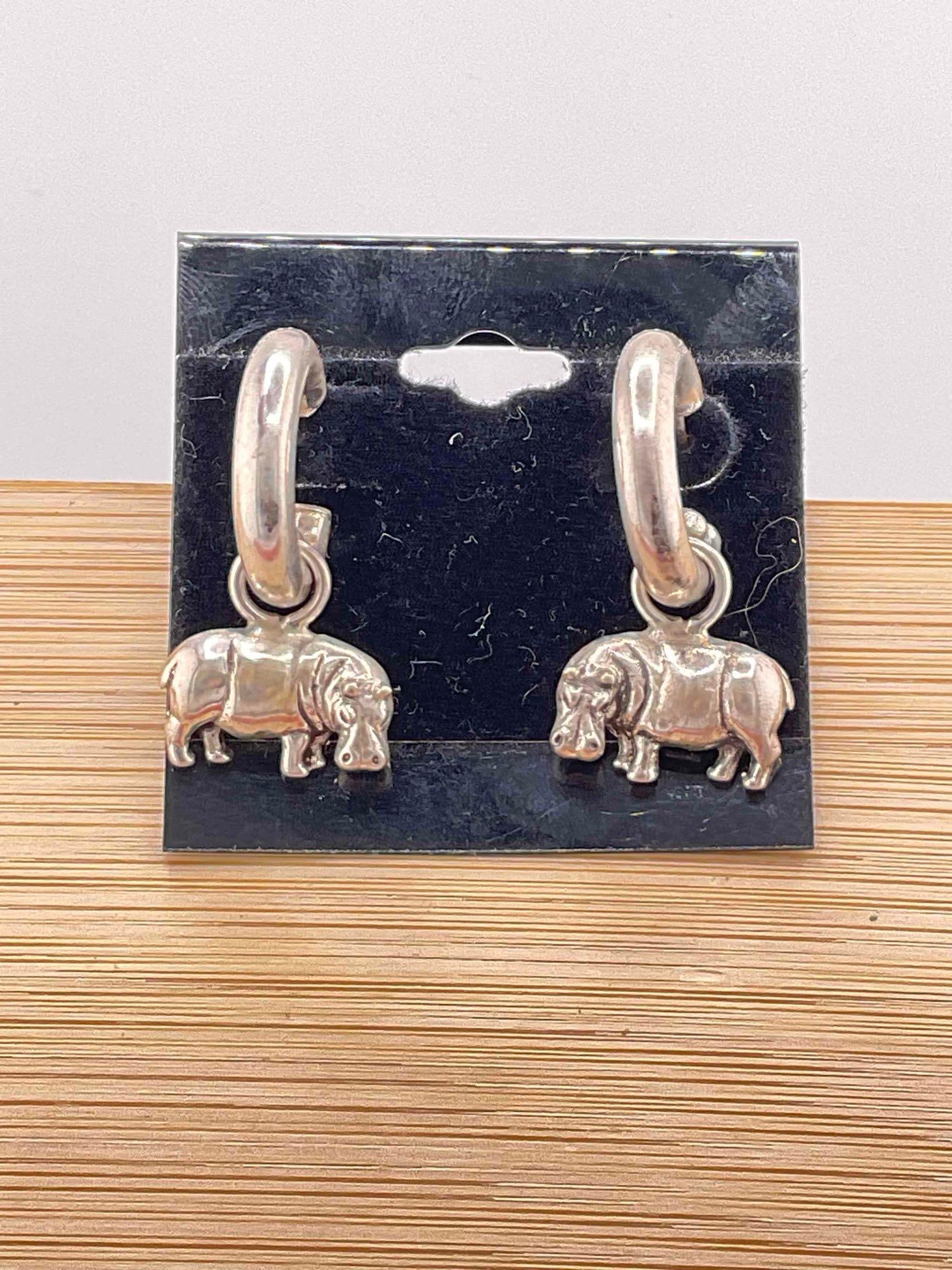Vintage Carol Felley Sterling Silver Hoop Earrings w/ Hippopotamus Design. See pics.: Vintage Carol Felley Sterling Silver Hoop Earrings w/ Hippopotamus Design. Stamped 91 on reverse. Weighs 12 grams. DM-414