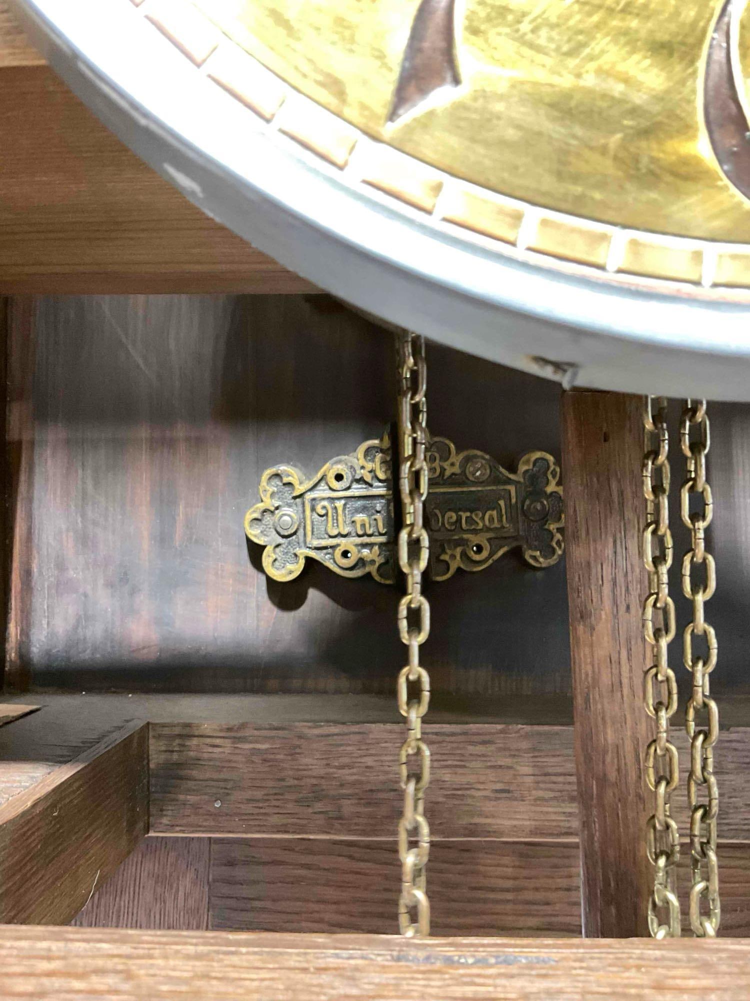 Antique Universal Grandfather Clock in Carved Oak Wood Case, incl. Pendulum & Weights. - 9
