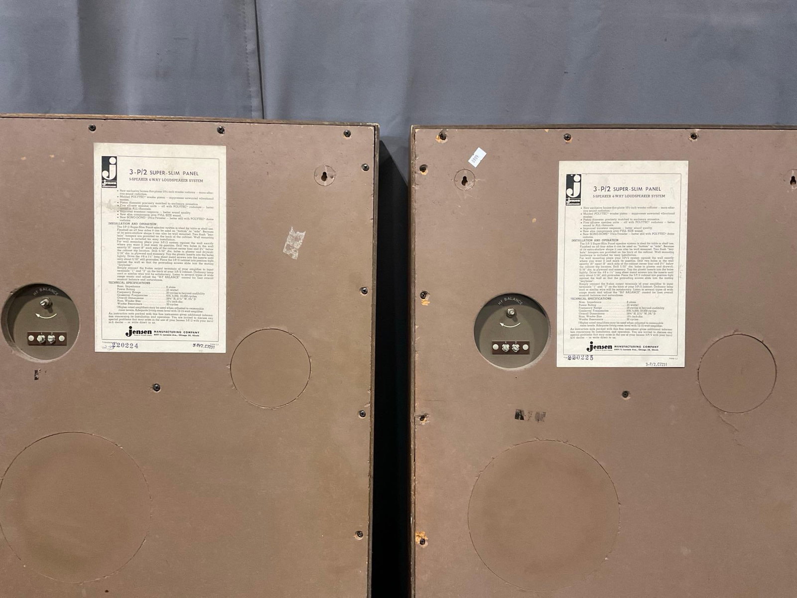 Pair of Jensen 3-P/2 Super-Slim Panel Wall Speakers, 5 Speaker 4-Way Loudspeaker System, 30x22 inch - 5
