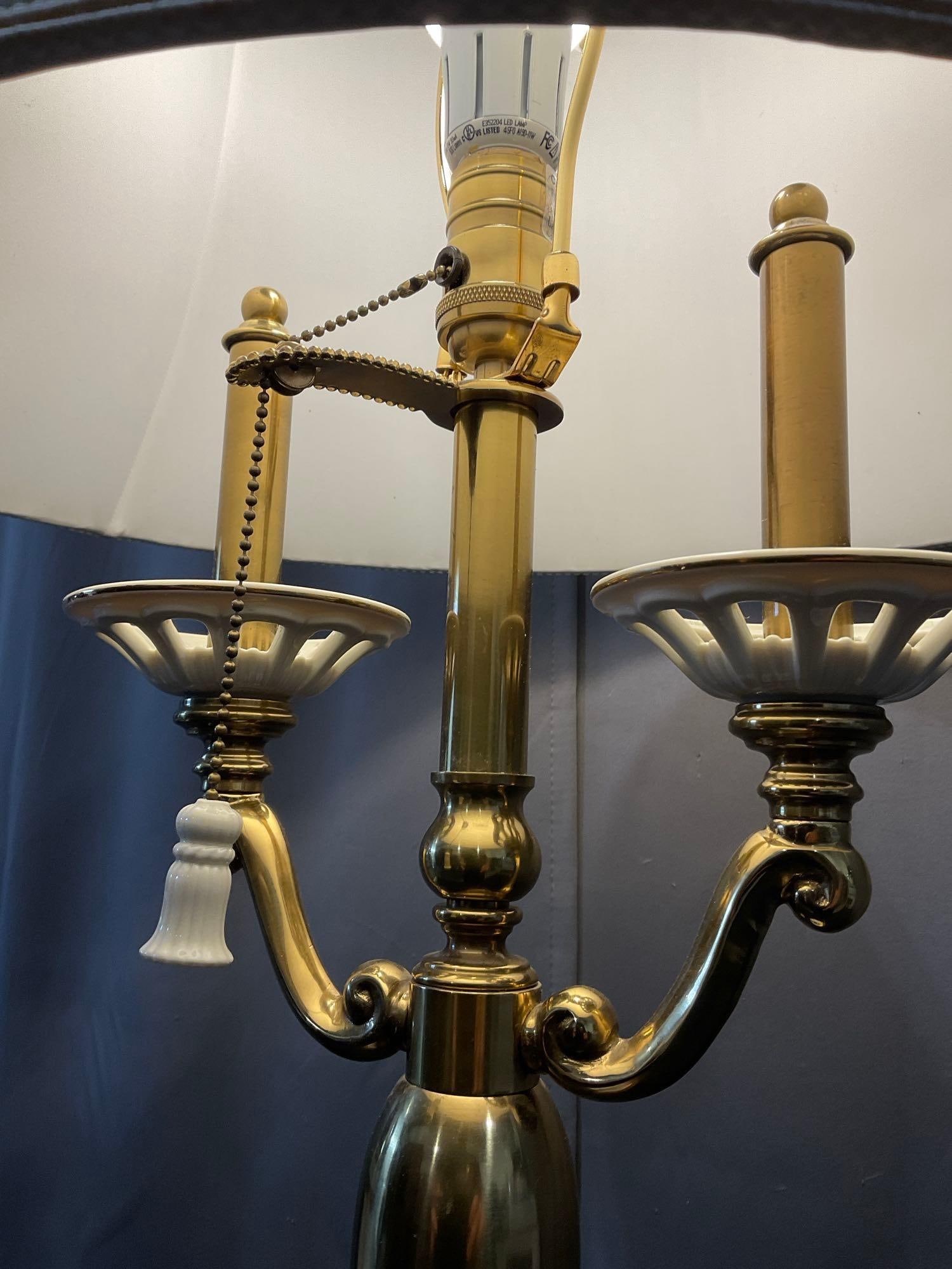 Lenox Lamp by Quoizel Porcelain & Brass, tested & working, 33 inches tall - 4