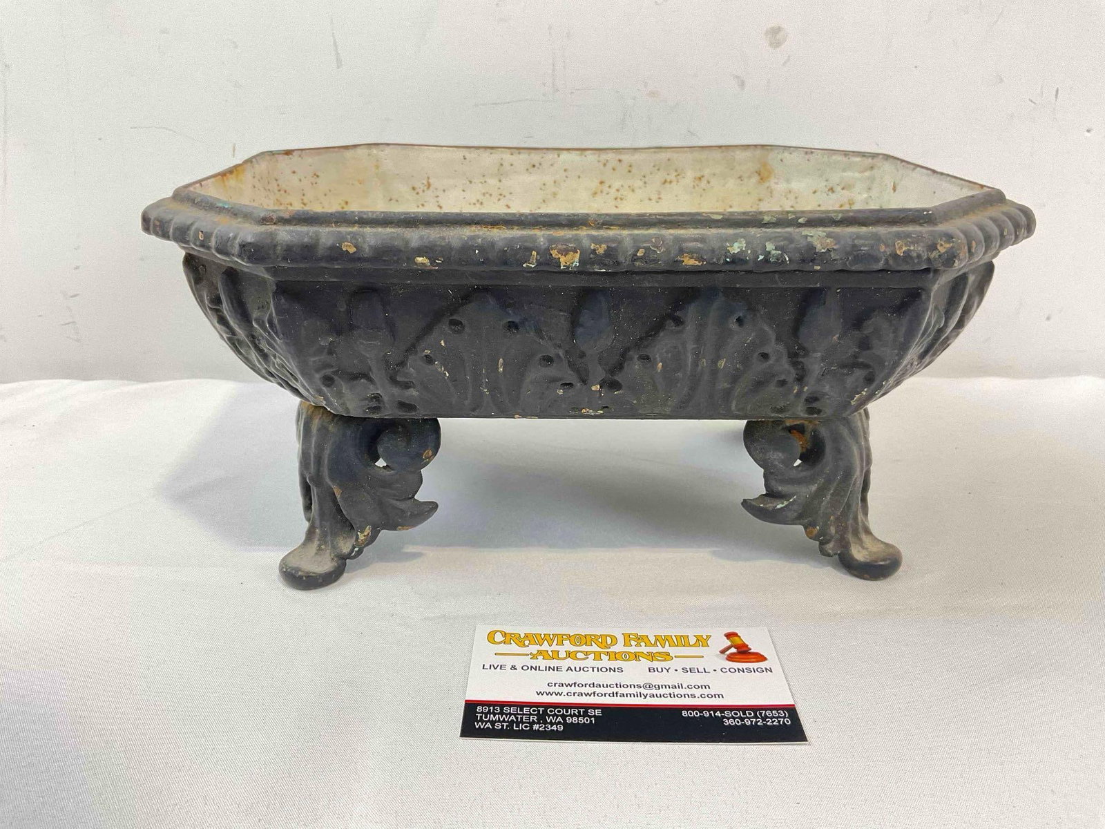 Antique Victorian Black Painted Cast Iron Jardiniere w/ Enameled Basin. Good Condition. - 5