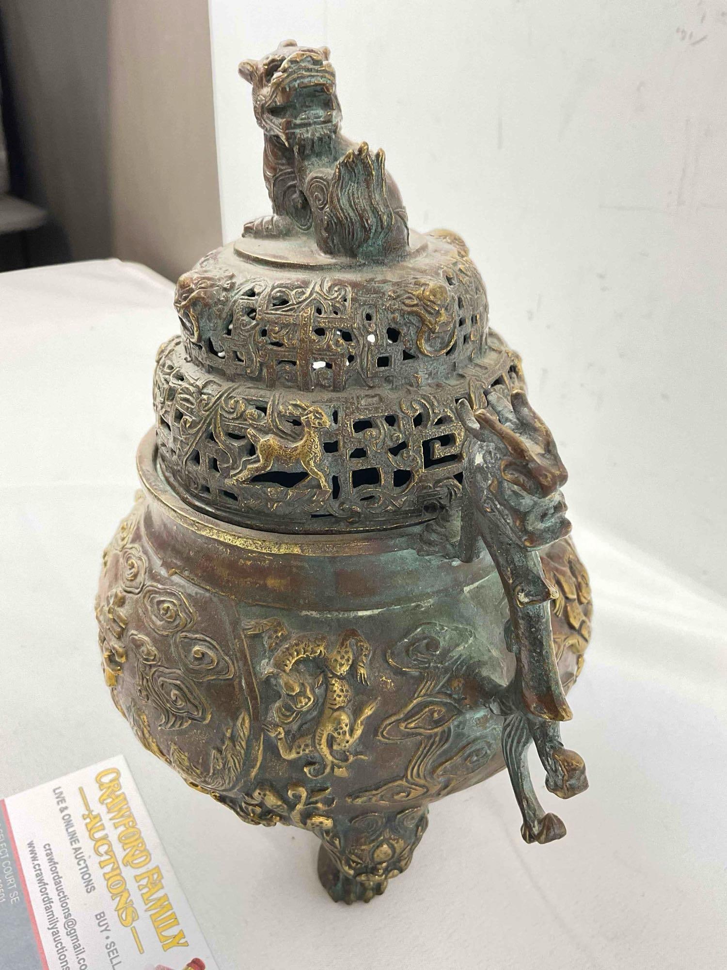 Antique Ming Dynasty Chinese Patinated Bronze Censer Incense Burner w/ Foo Dog Design. - 3