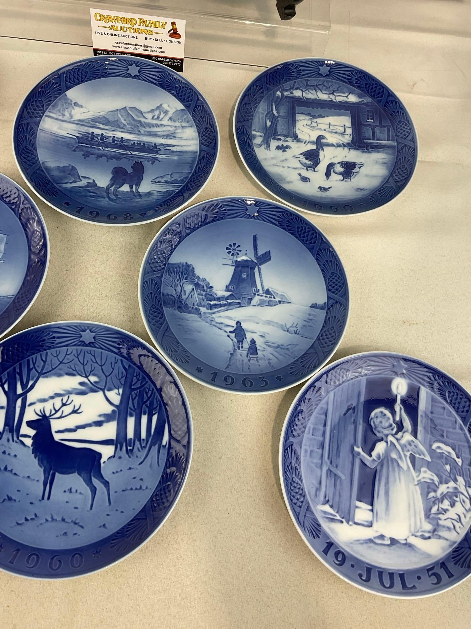 10 1960s Royal Copenhagen Blue & White Commemorative Plates, & more - 3