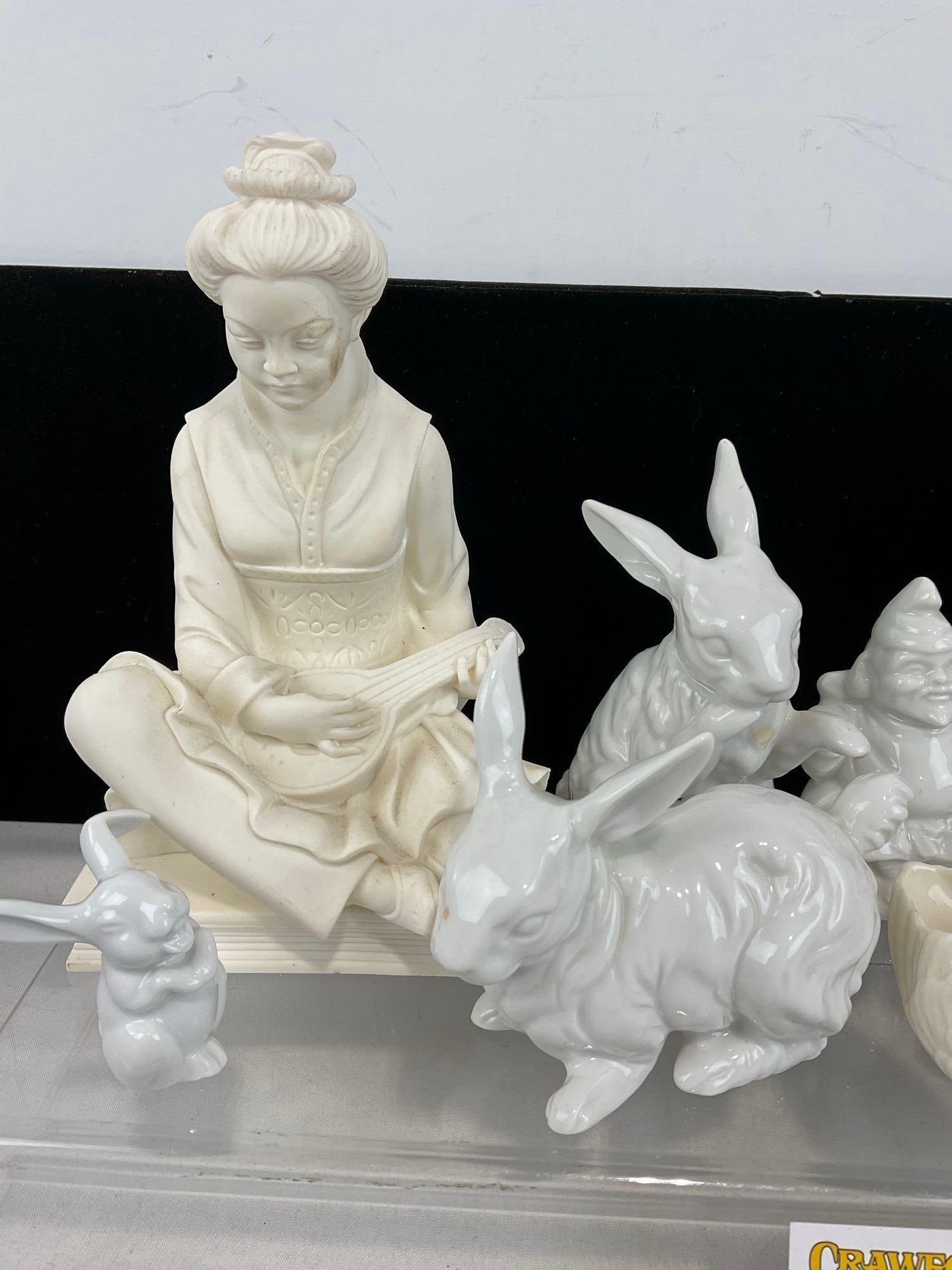 9 Rosenthal, Lenox, & Frankeuth Porcelain Figures, Woman playing Lute, Rabbits, Swans & Girl feed... - 3