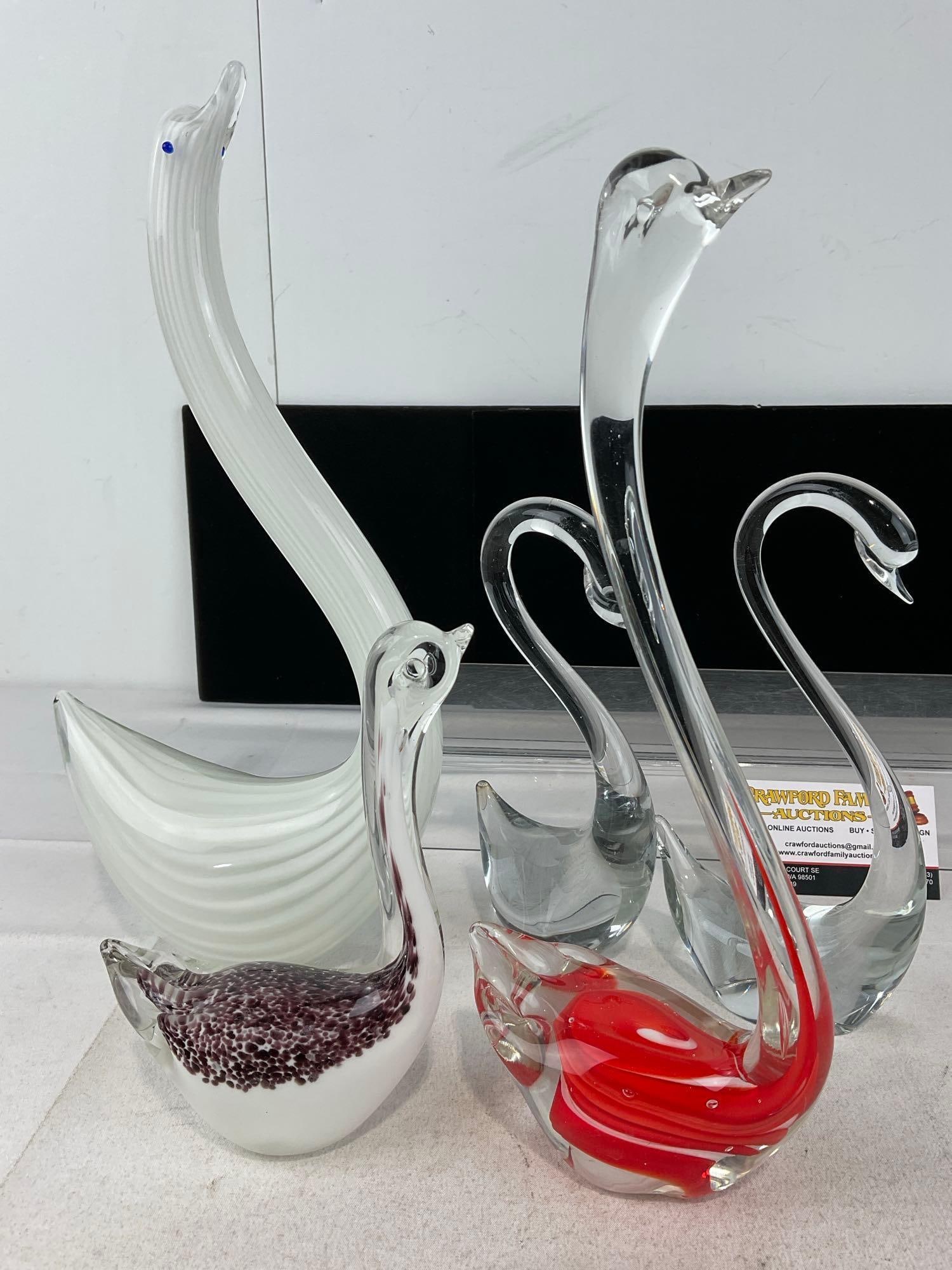 5 Glass Swan Figures, Murano Red & Clear, 2 Clear, 1x Purple Dot on White, & 1x White Streaks - 4