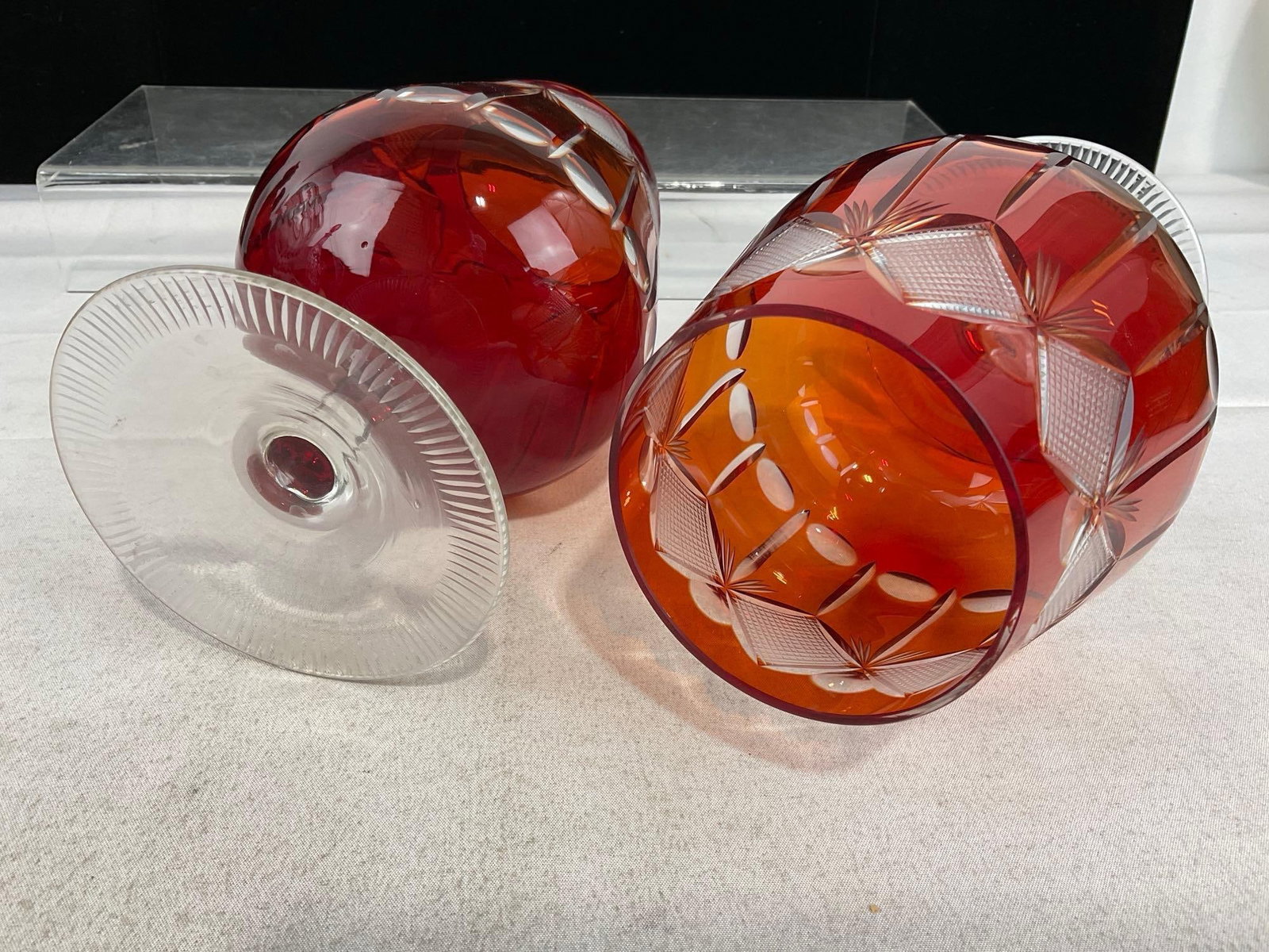 Pair of Bohemian Remery Kristall Cognac Snifter Red, Cut to Clear Glasses - 4