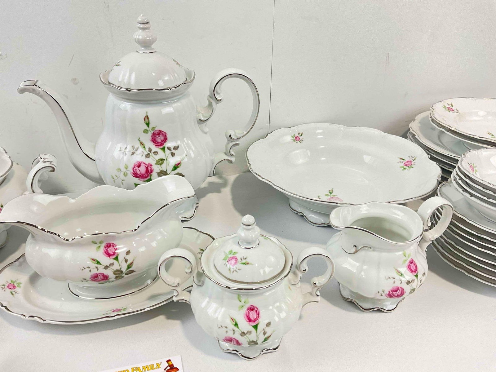 48 pcs Vintage Hutschenreuther White Porcelain Dishes in Sylvia Pattern. Good Condition. - 5