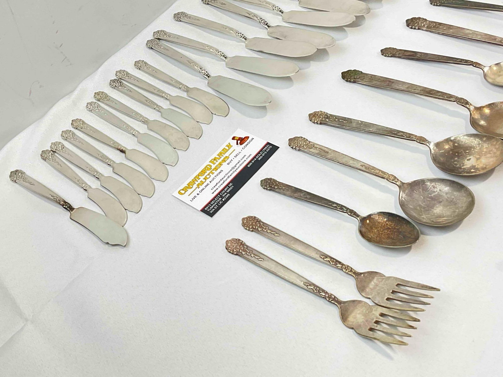 41 pcs Vintage King Edward Silver Plated Utensils, incl. Cheese Knives, Soup Spoons & More! - 2
