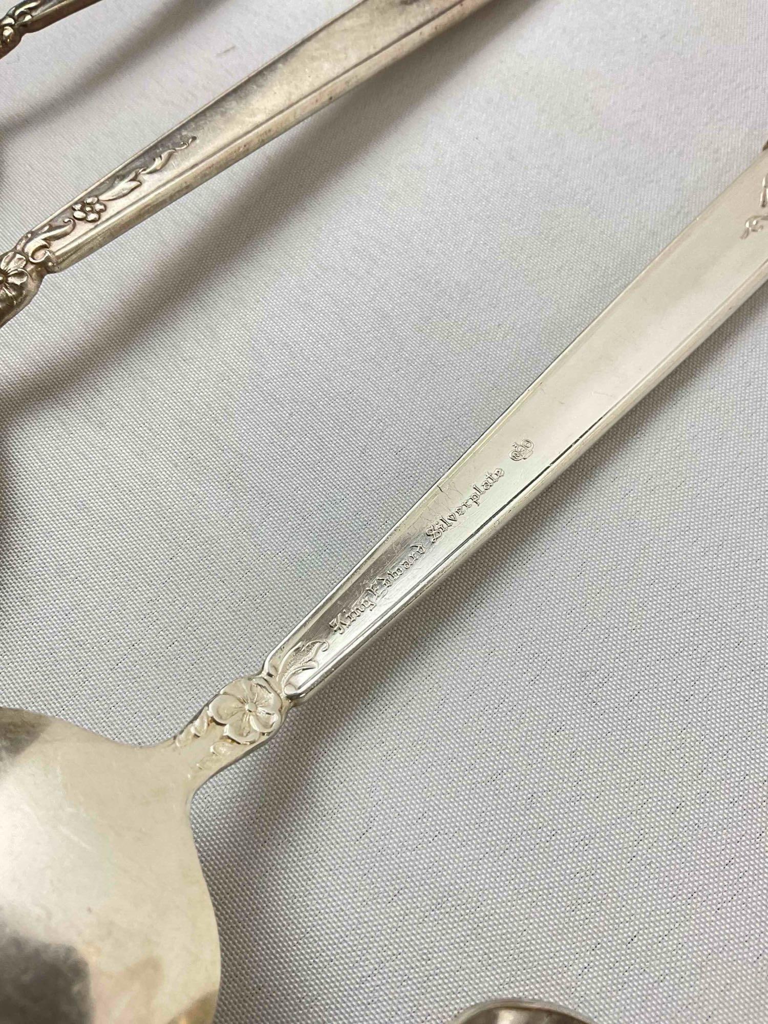 41 pcs Vintage King Edward Silver Plated Utensils, incl. Cheese Knives, Soup Spoons & More! - 9